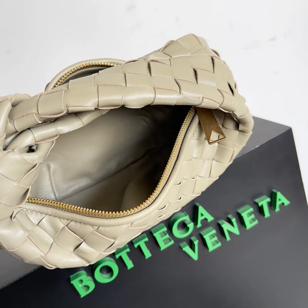 Клатчи Женские Bottega Veneta 702365
