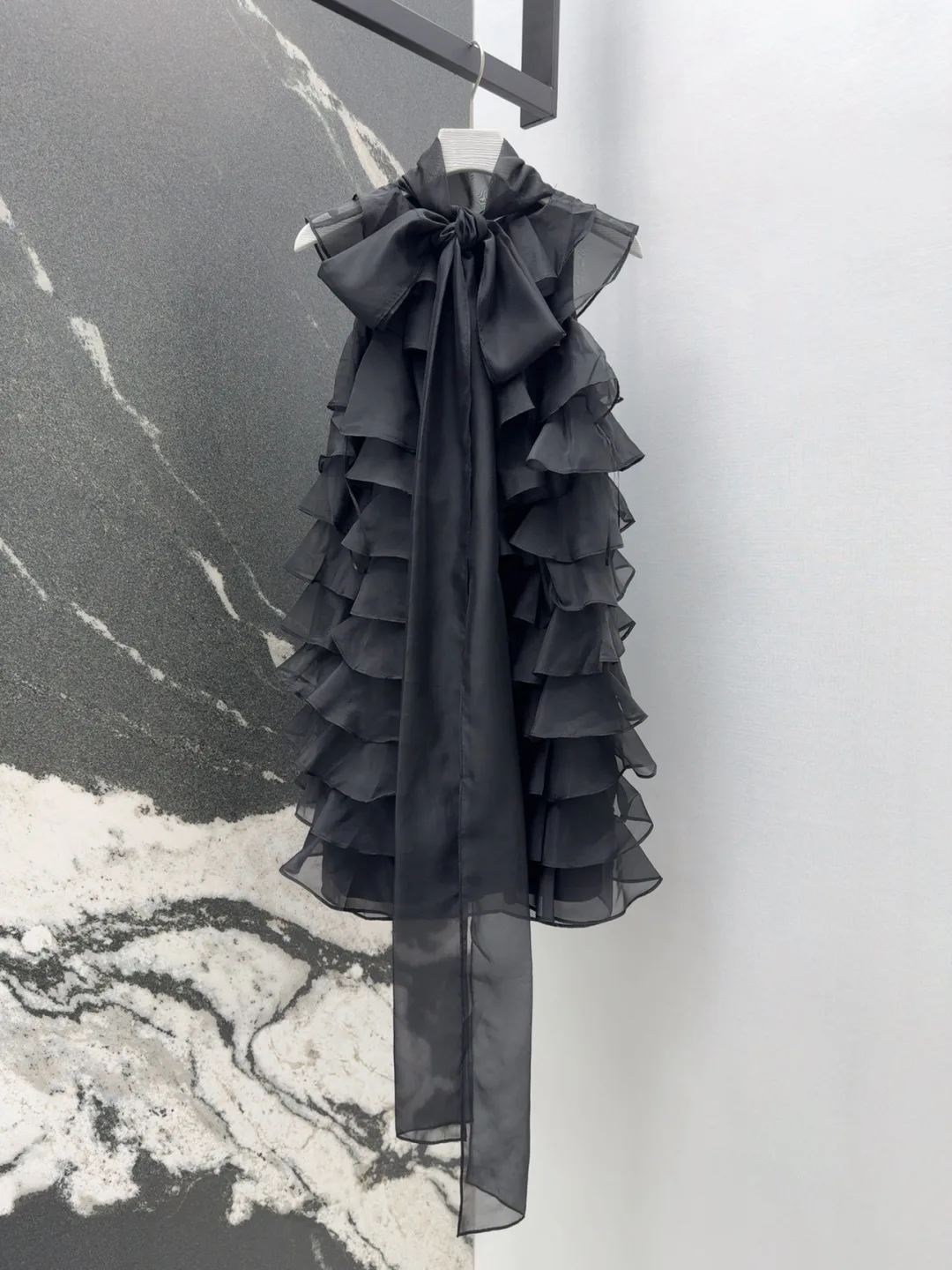 Платья Женские Valentino 25371