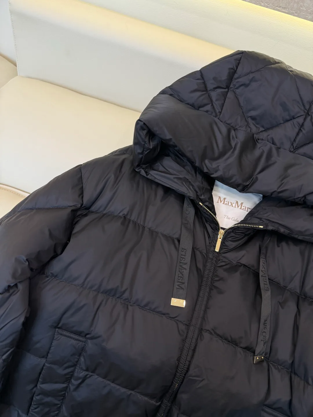 Куртки И Пуховики Женские Max Mara 17917322