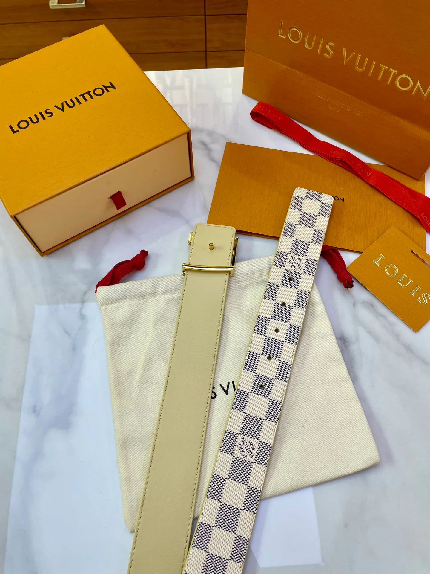 Ремни Louis Vuitton 11216329