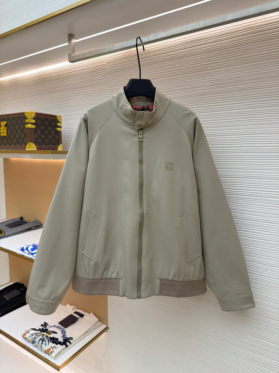 Куртки И Пуховики Мужские Loewe 11399328