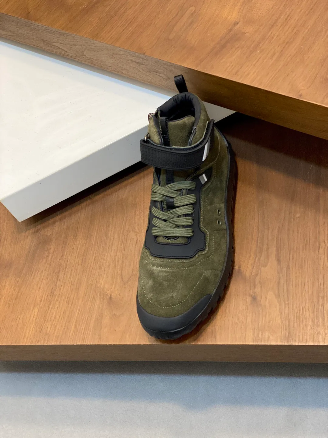 Сникерсы Мужские Prada 369132