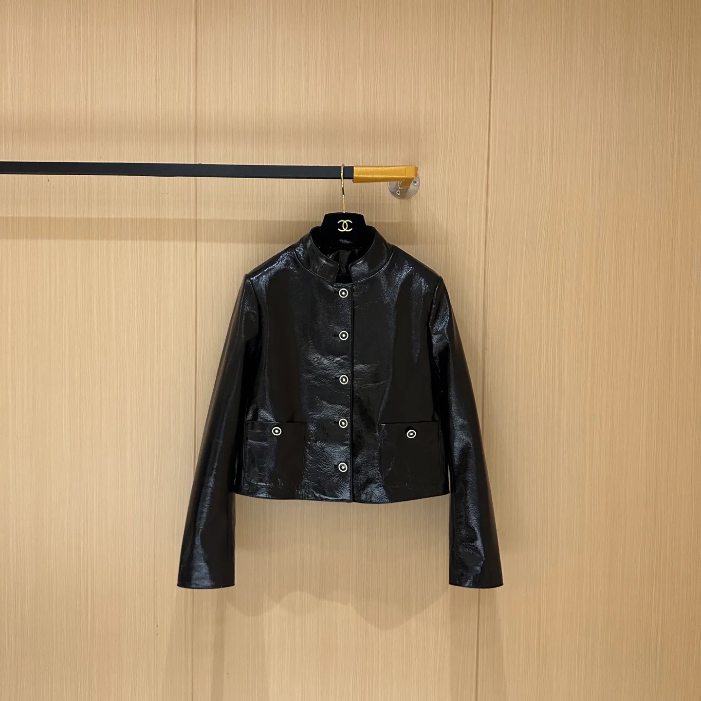 Кожаные Куртки И Дублёнки Женские Chanel 11398508