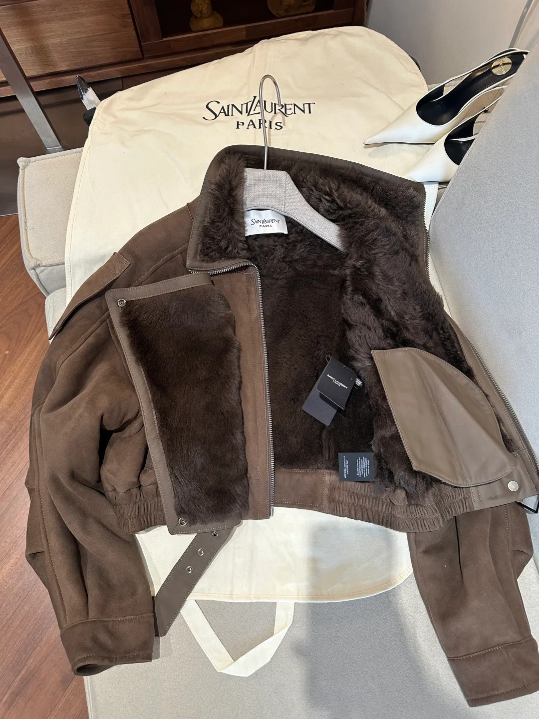 Кожаные Куртки И Дублёнки Женские Saint Laurent 18040652