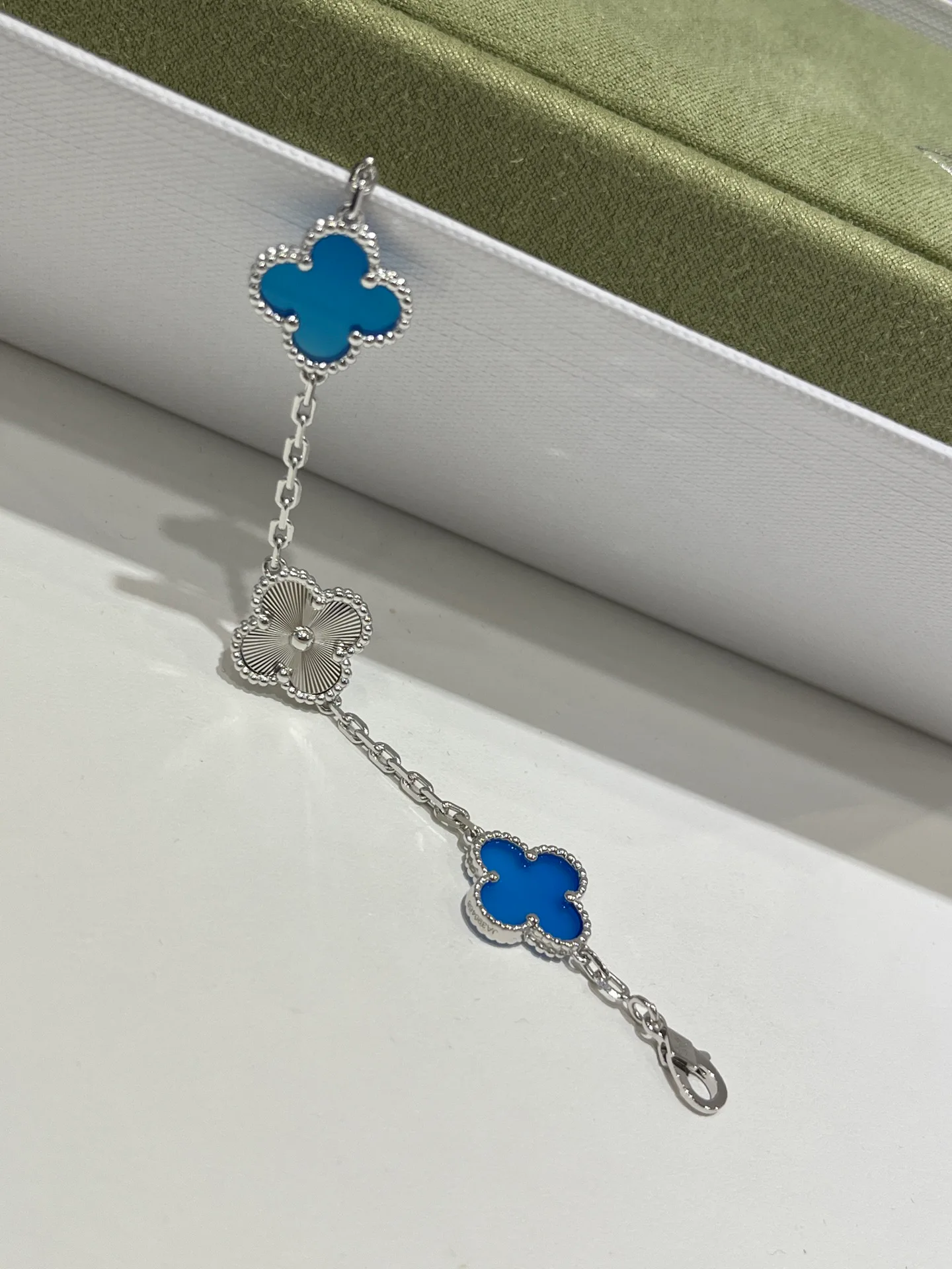 Бижутерия Van Cleef & Arpels 12345466