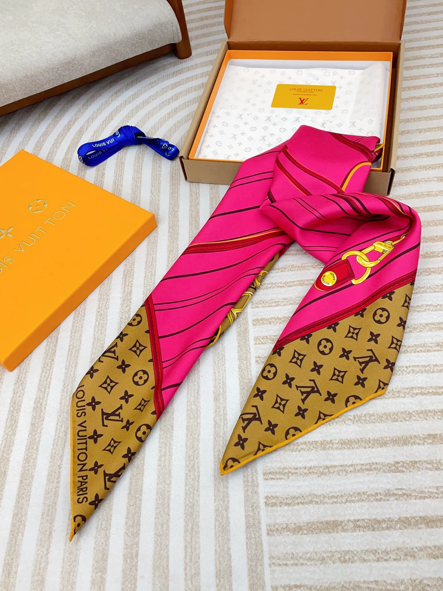 Шарфы Loewe 36146