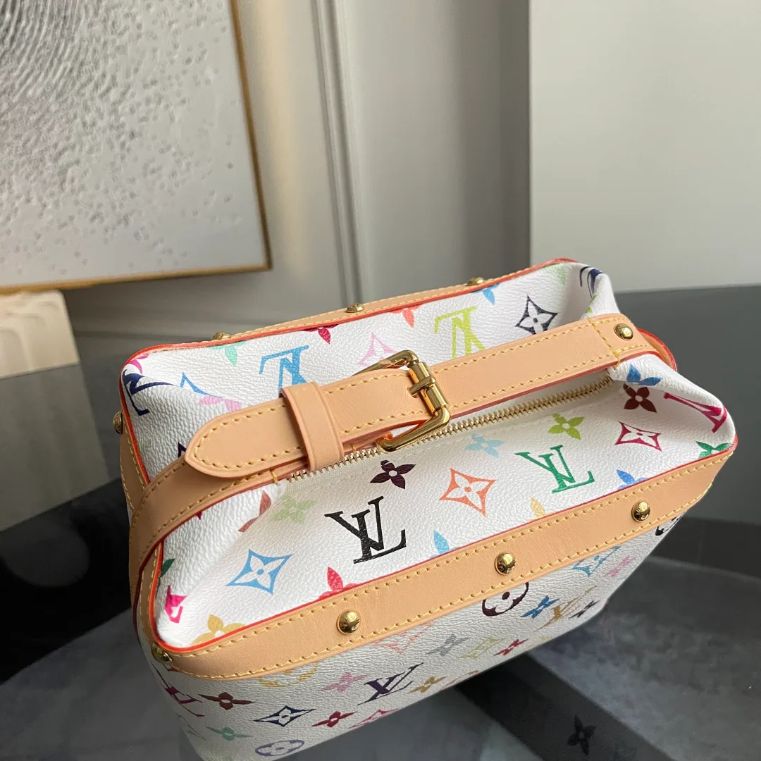 Дорожные Сумки Женские Louis Vuitton 11886370