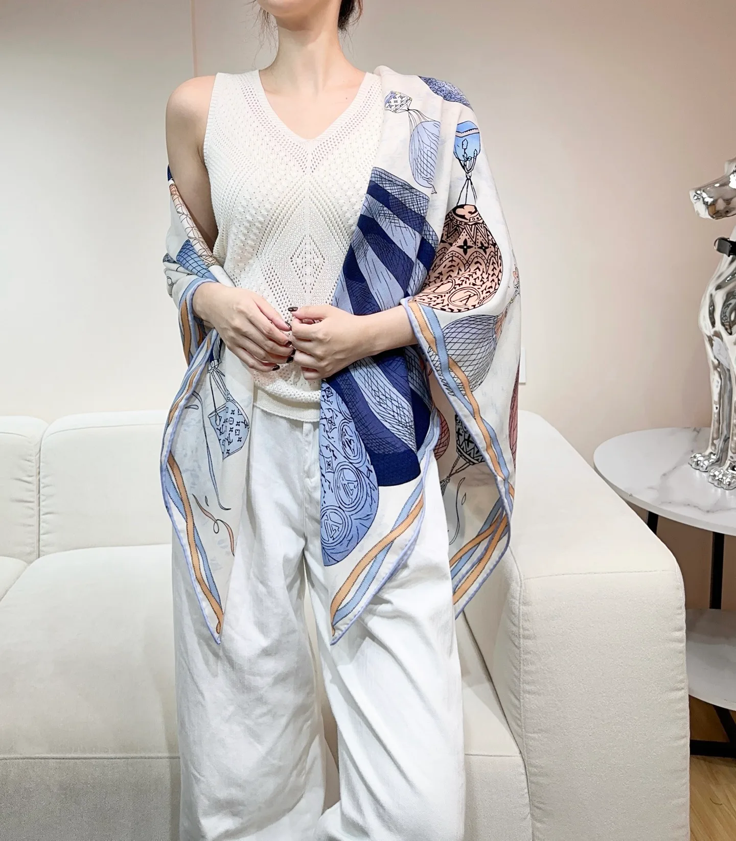 Шарфы Louis Vuitton 218420