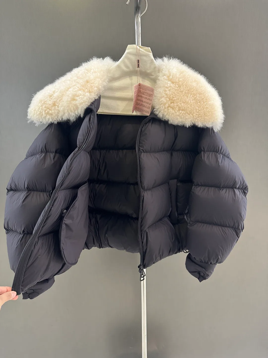 Куртки И Пуховики Женские Miu Miu 1322734