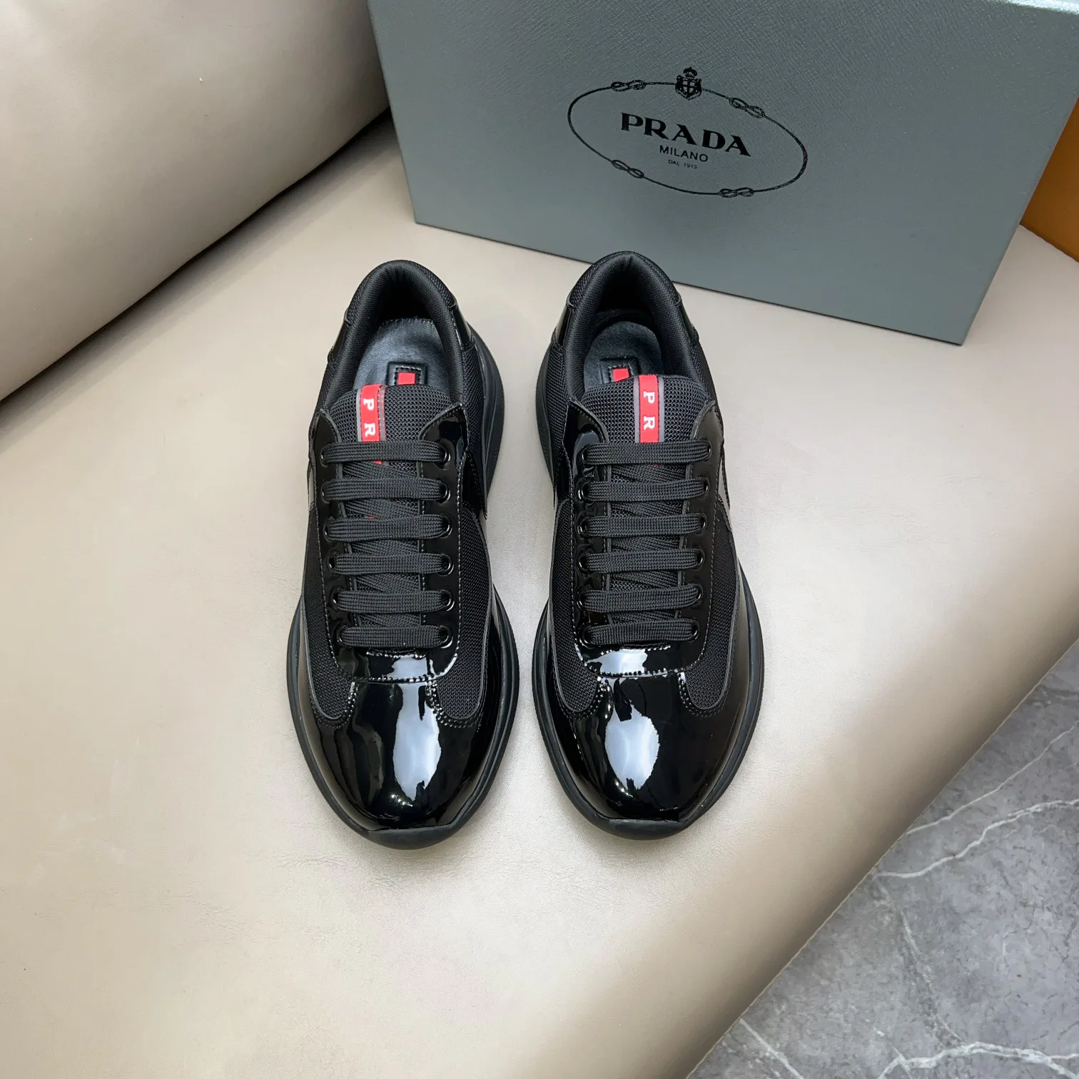 Кроссовки Мужские Prada 17636253