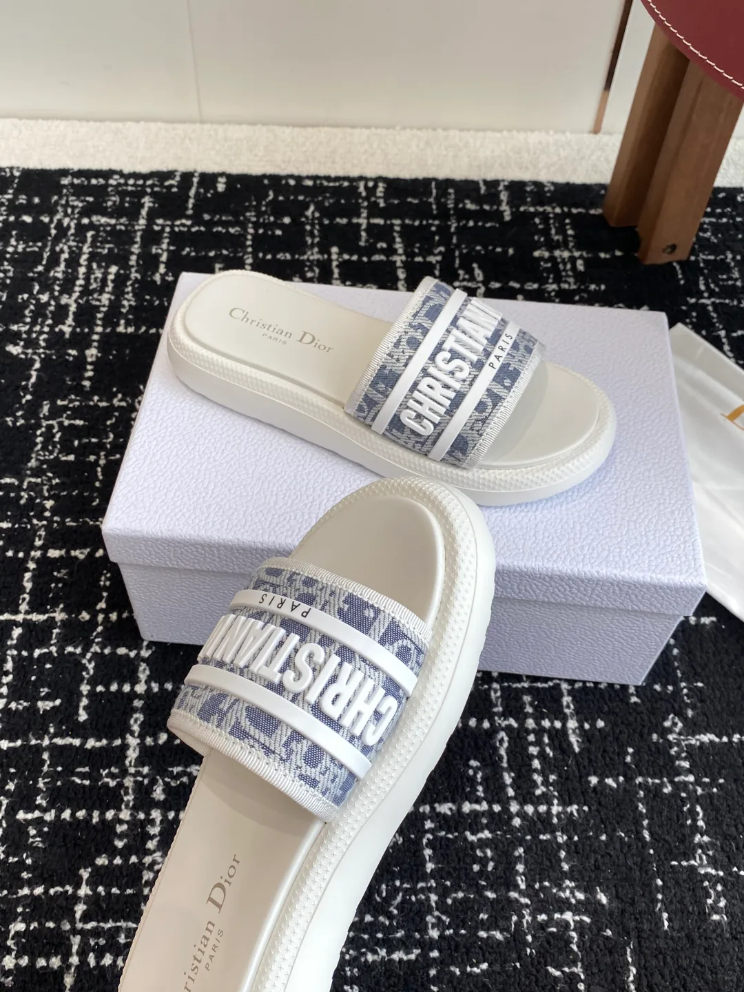 Шлепанцы Женские Christian Dior 48738
