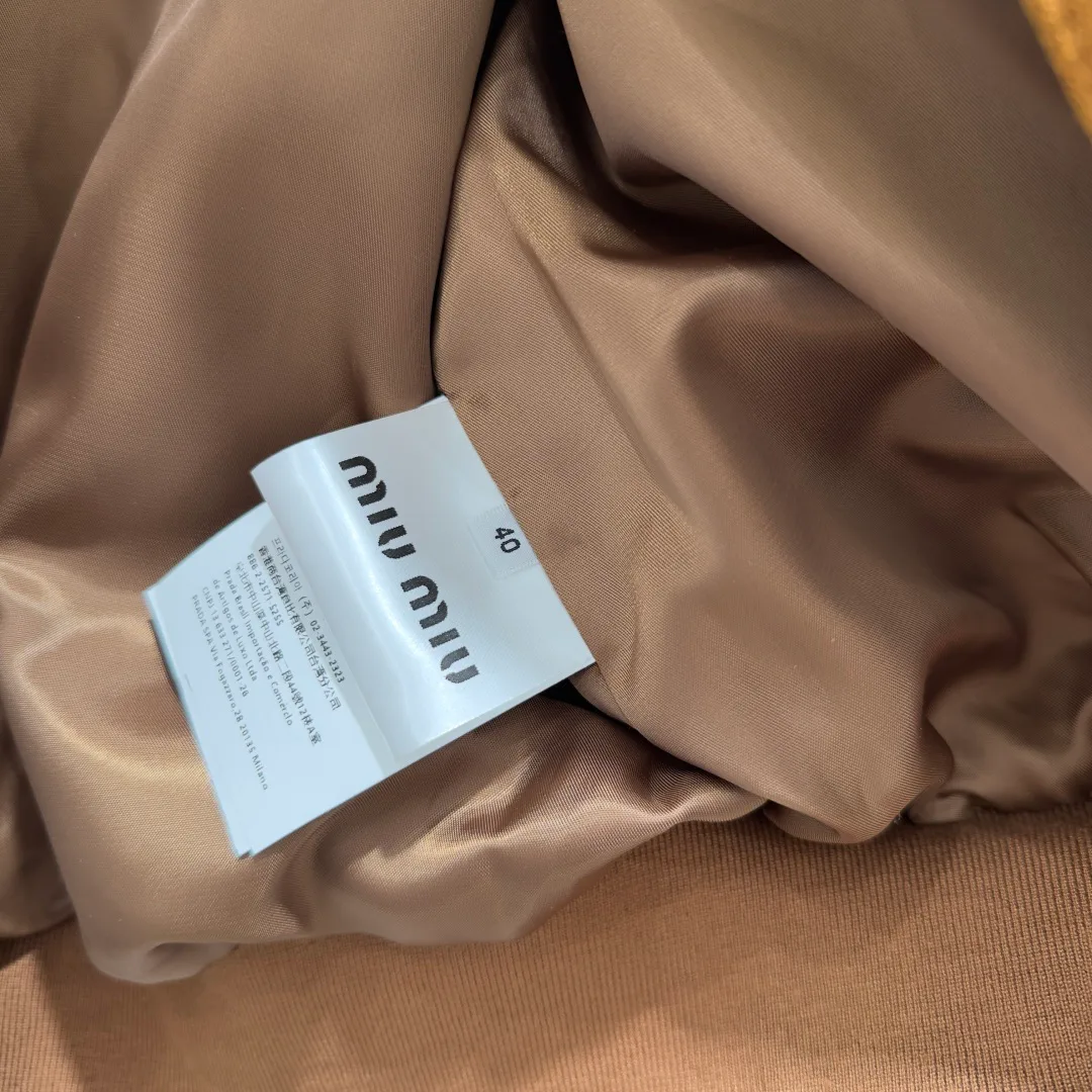 Кожаные Куртки И Дублёнки Женские Miu Miu 11901300