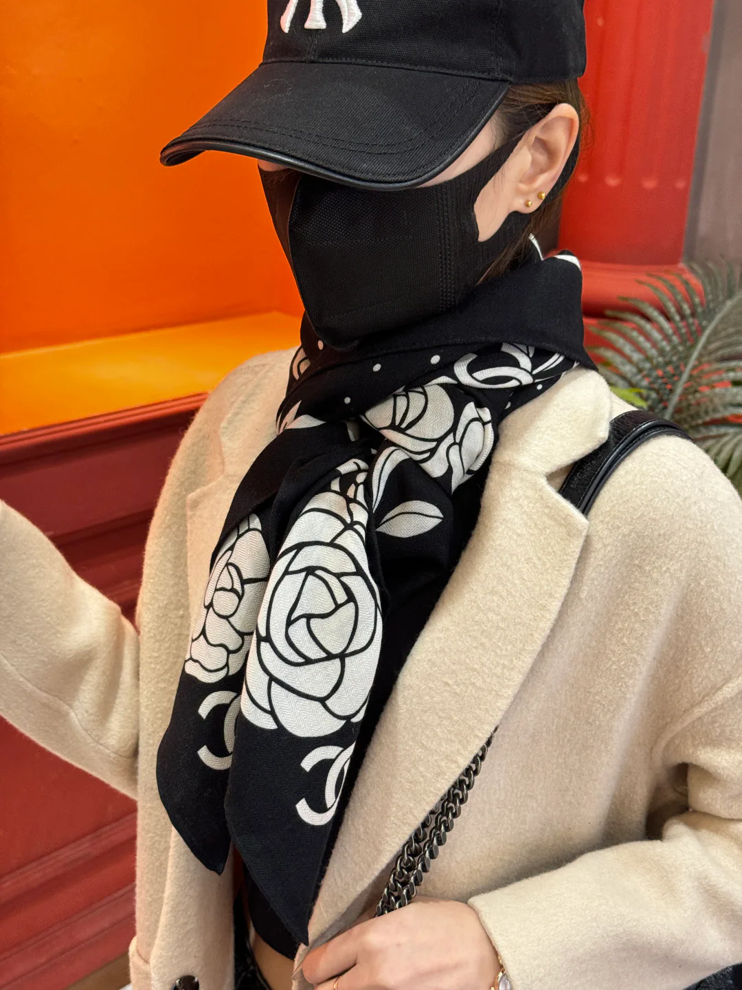 Платки Chanel 10807115