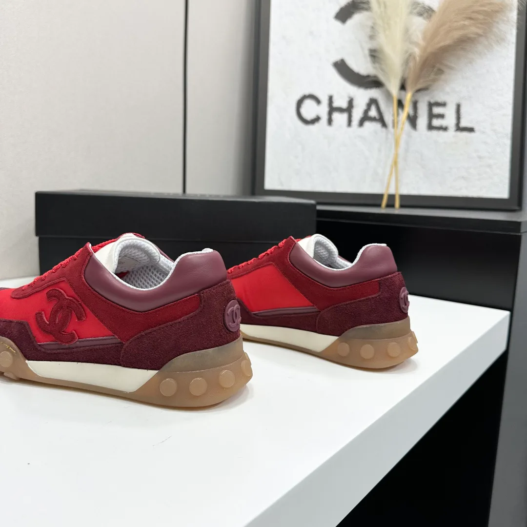 Кроссовки Женские Chanel 18025578