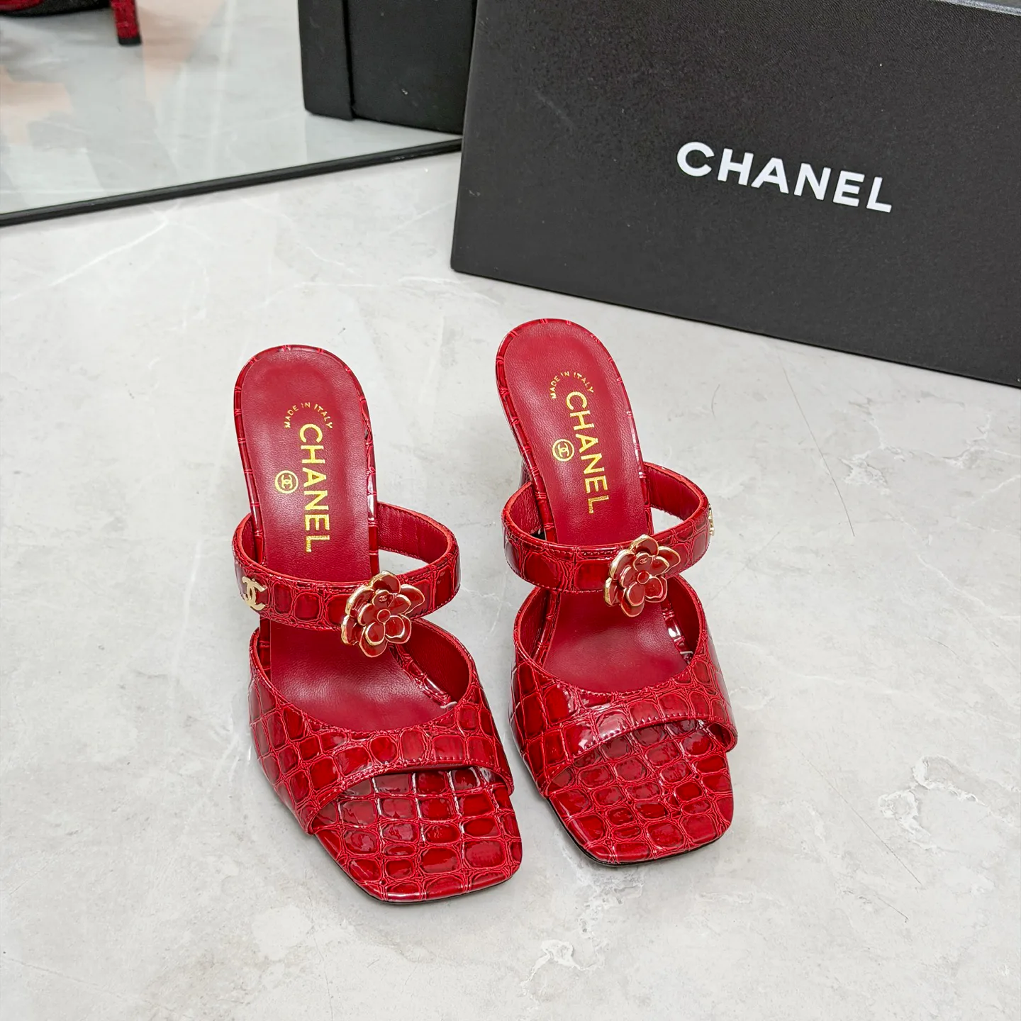 Босоножки Женские Chanel 17335034
