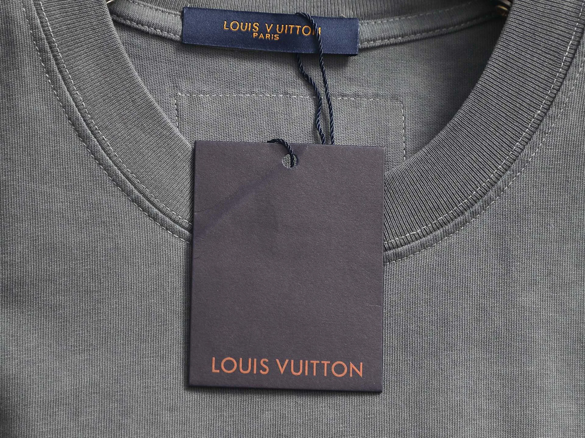 Футболки Женские Louis Vuitton 5405538