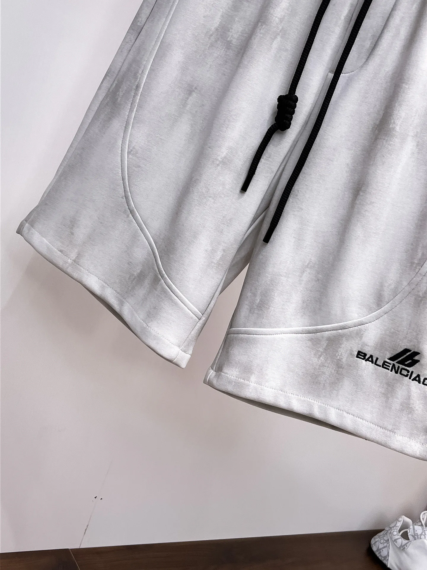 Шорты Мужские Balenciaga 13417567