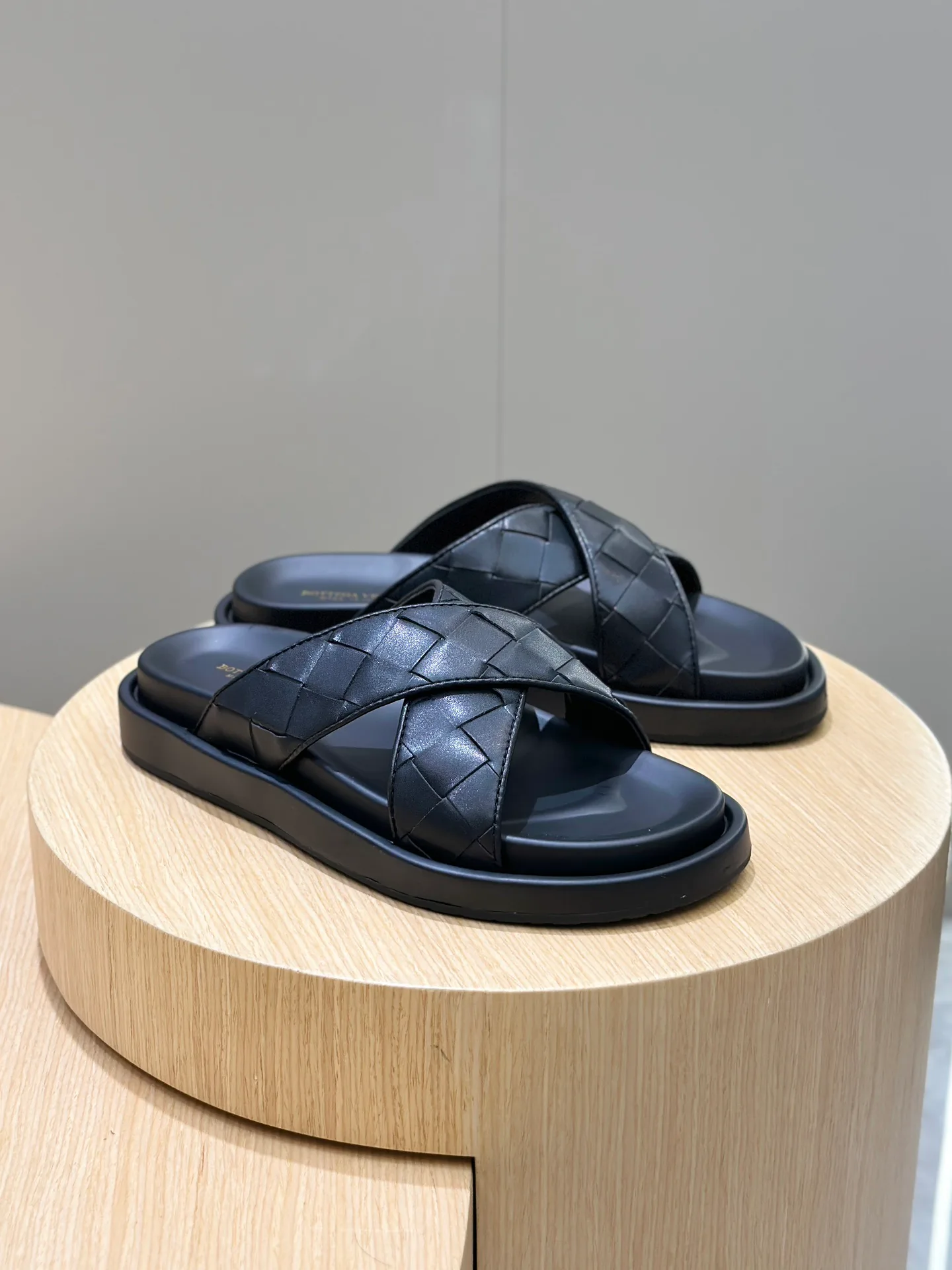 Сандалии Мужские Bottega Veneta 13293867