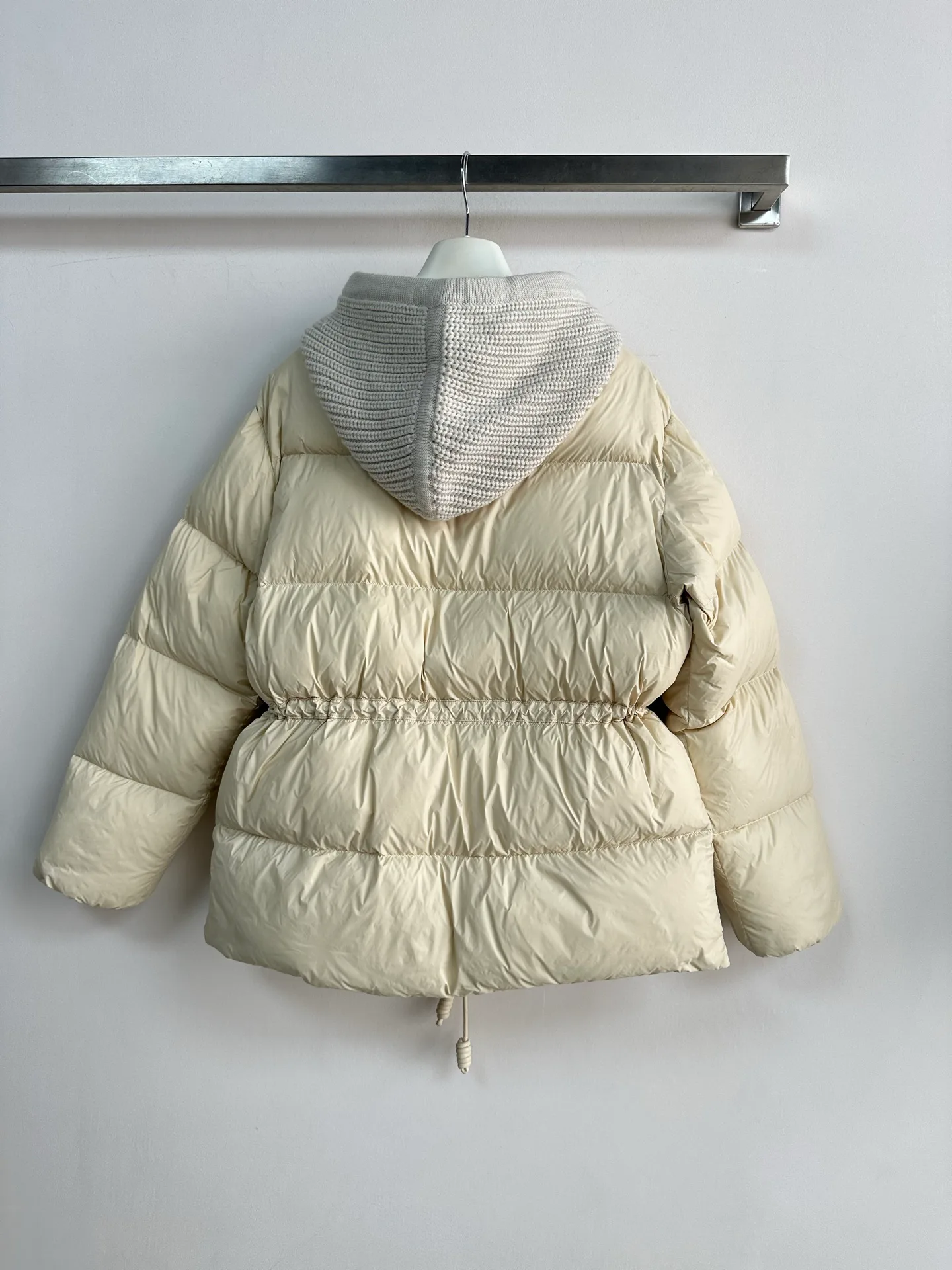 Куртки И Пуховики Женские Moncler 19014089