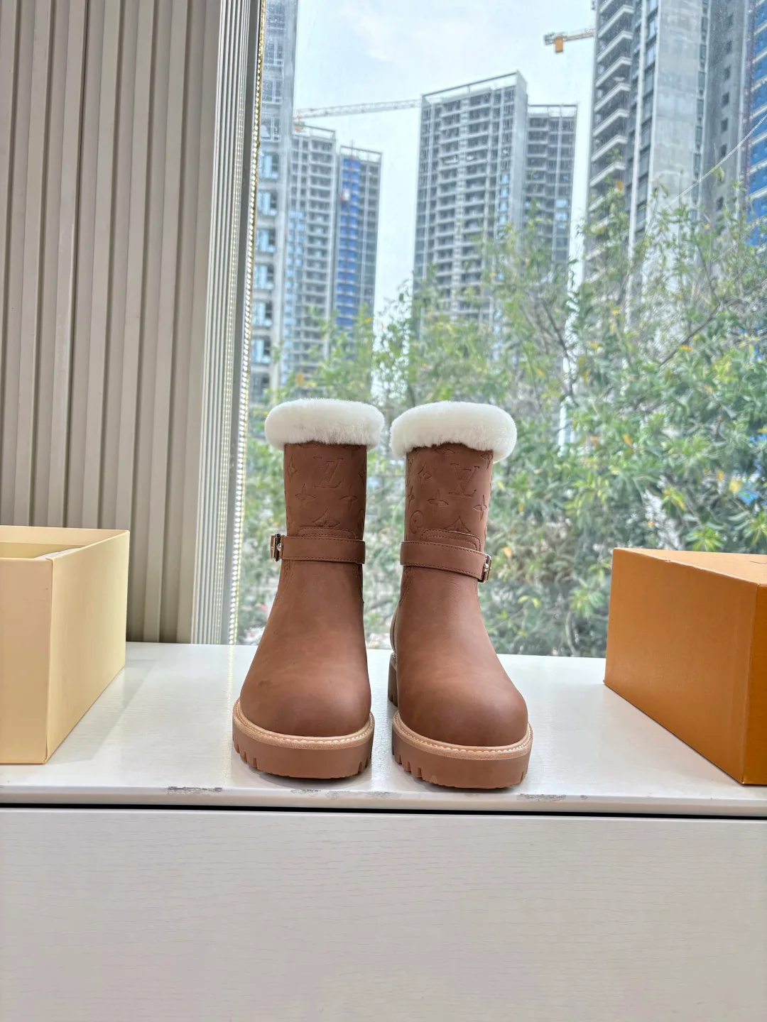 Угги Женские Louis Vuitton 1260300