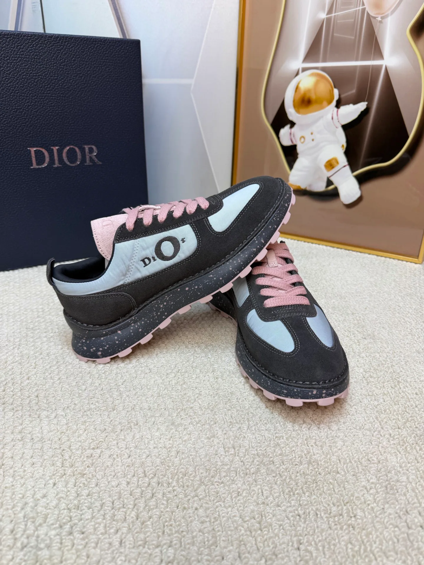 Кроссовки Мужские Christian Dior 18103454
