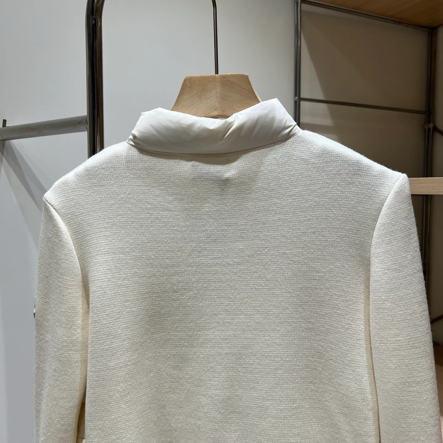 Куртки И Пуховики Женские Moncler 18106076