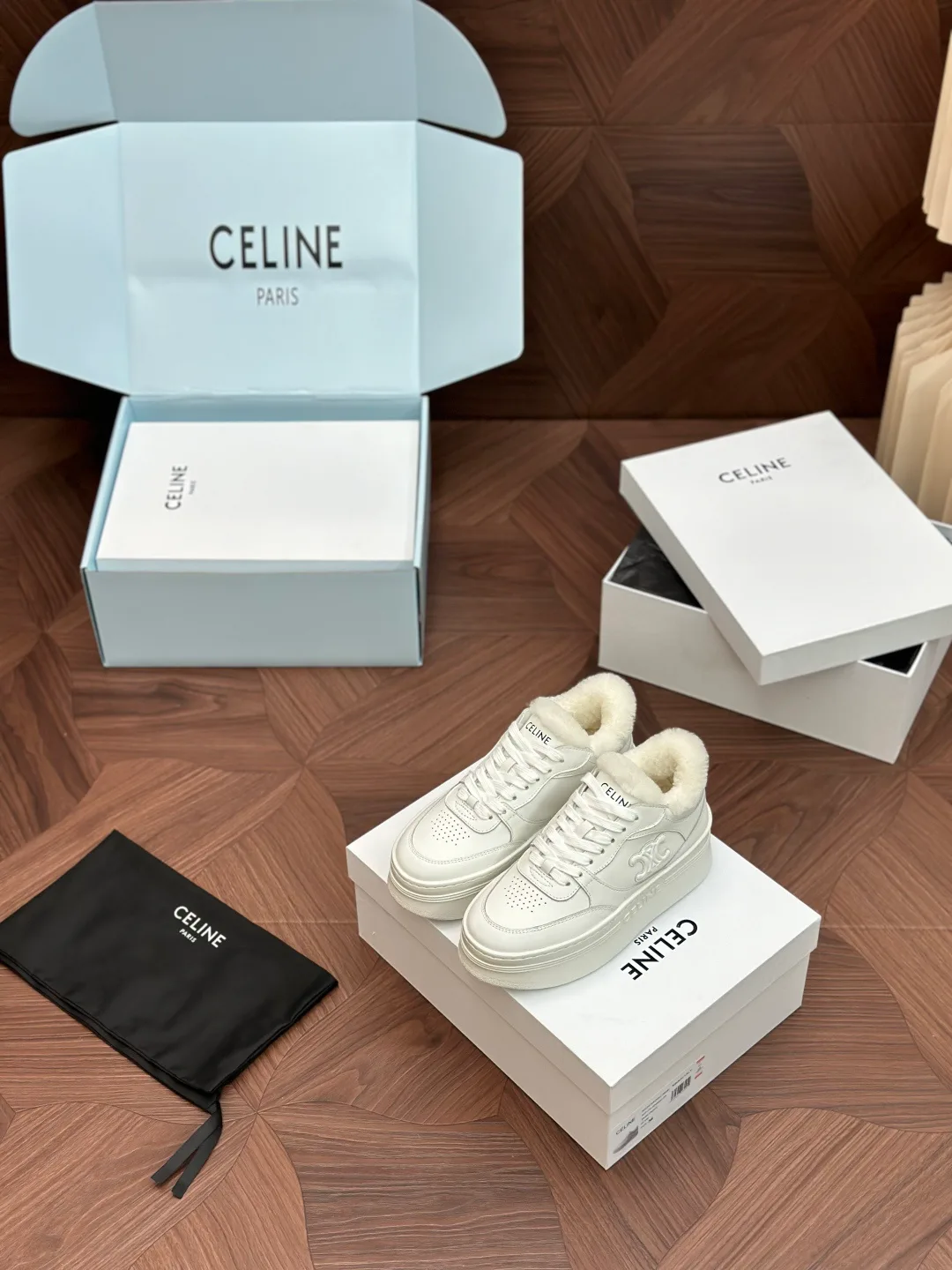 Кроссовки Женские Celine 18981698