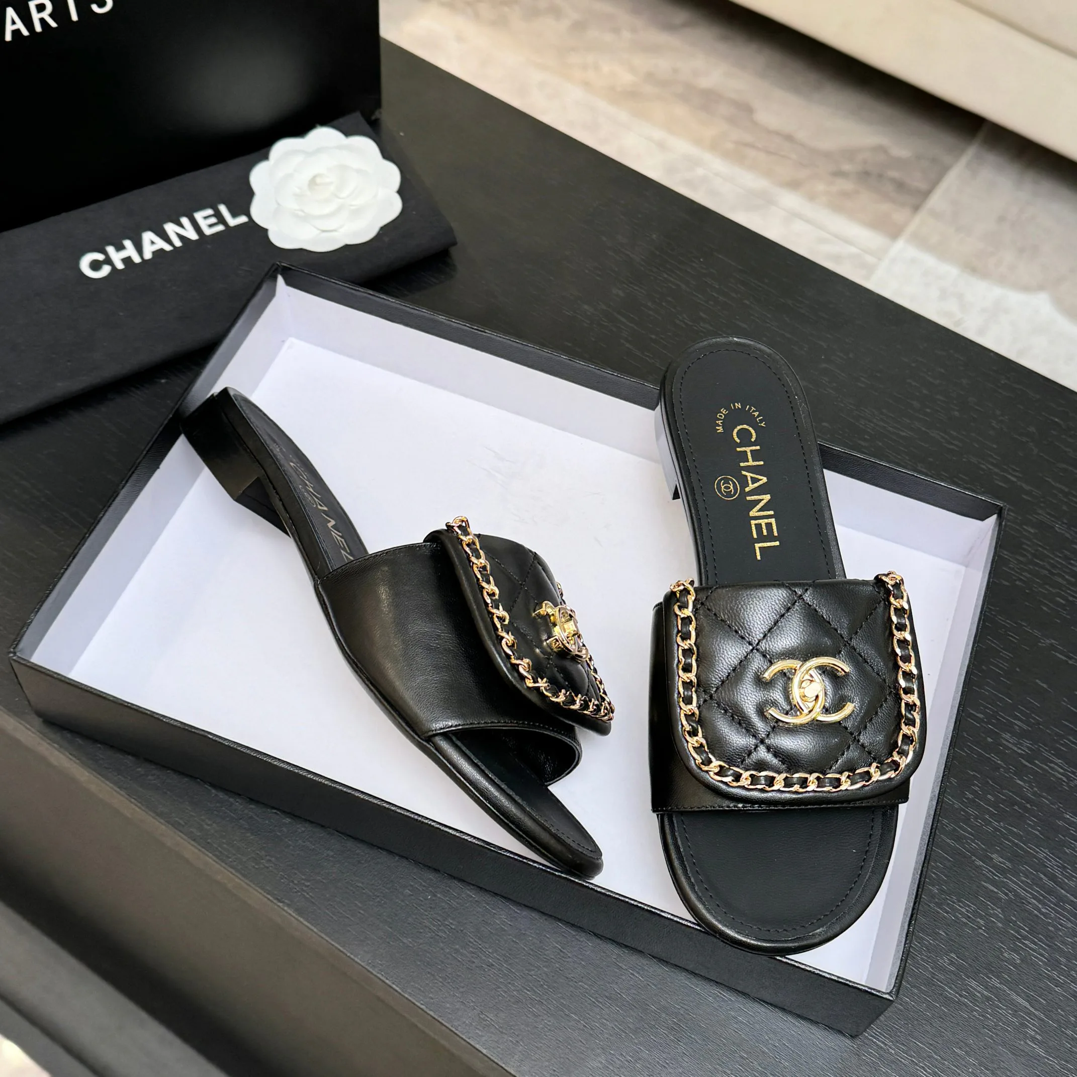 Шлепанцы Женские Chanel 1468218