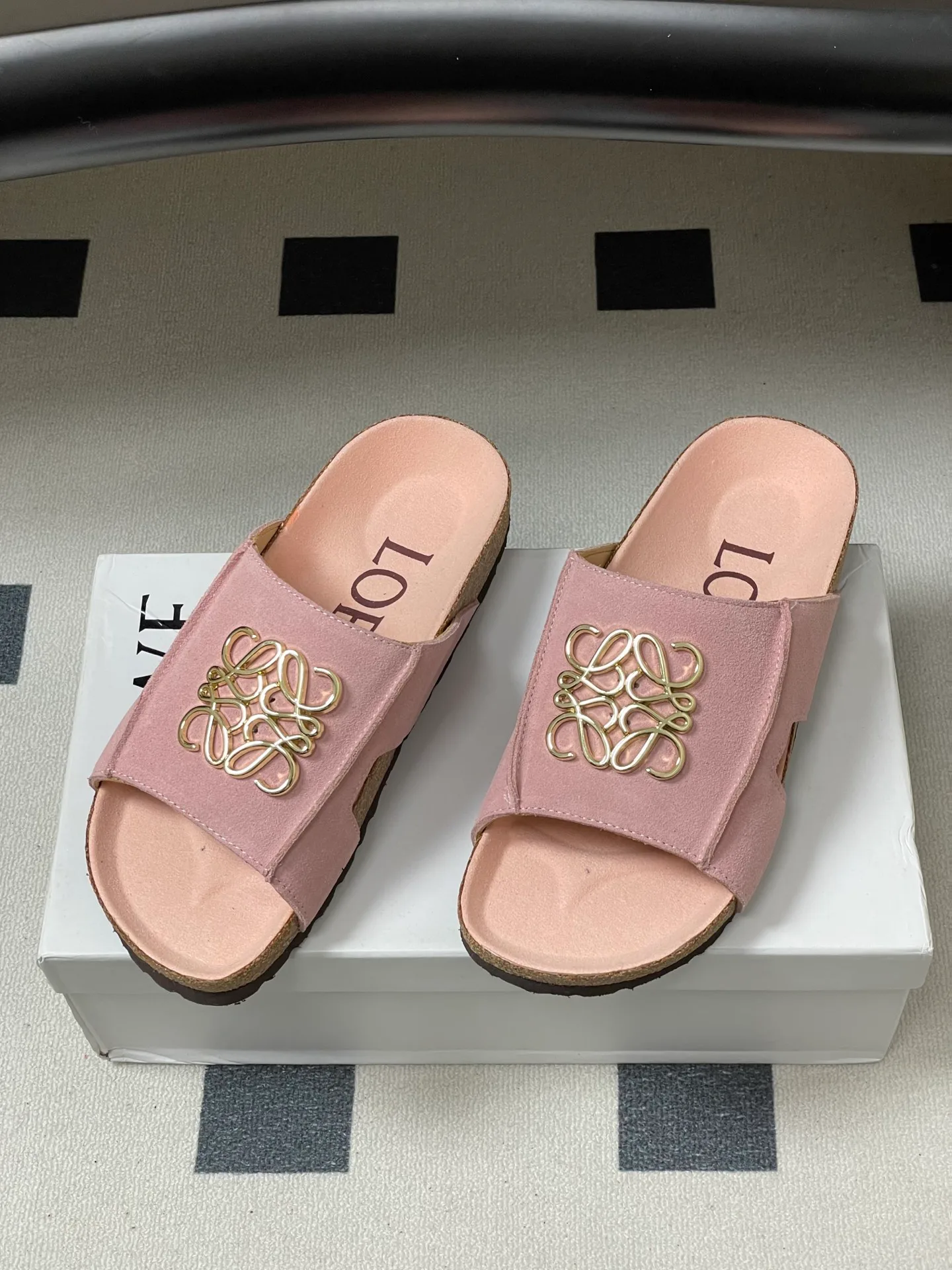 Шлепанцы Женские Loewe 1408243