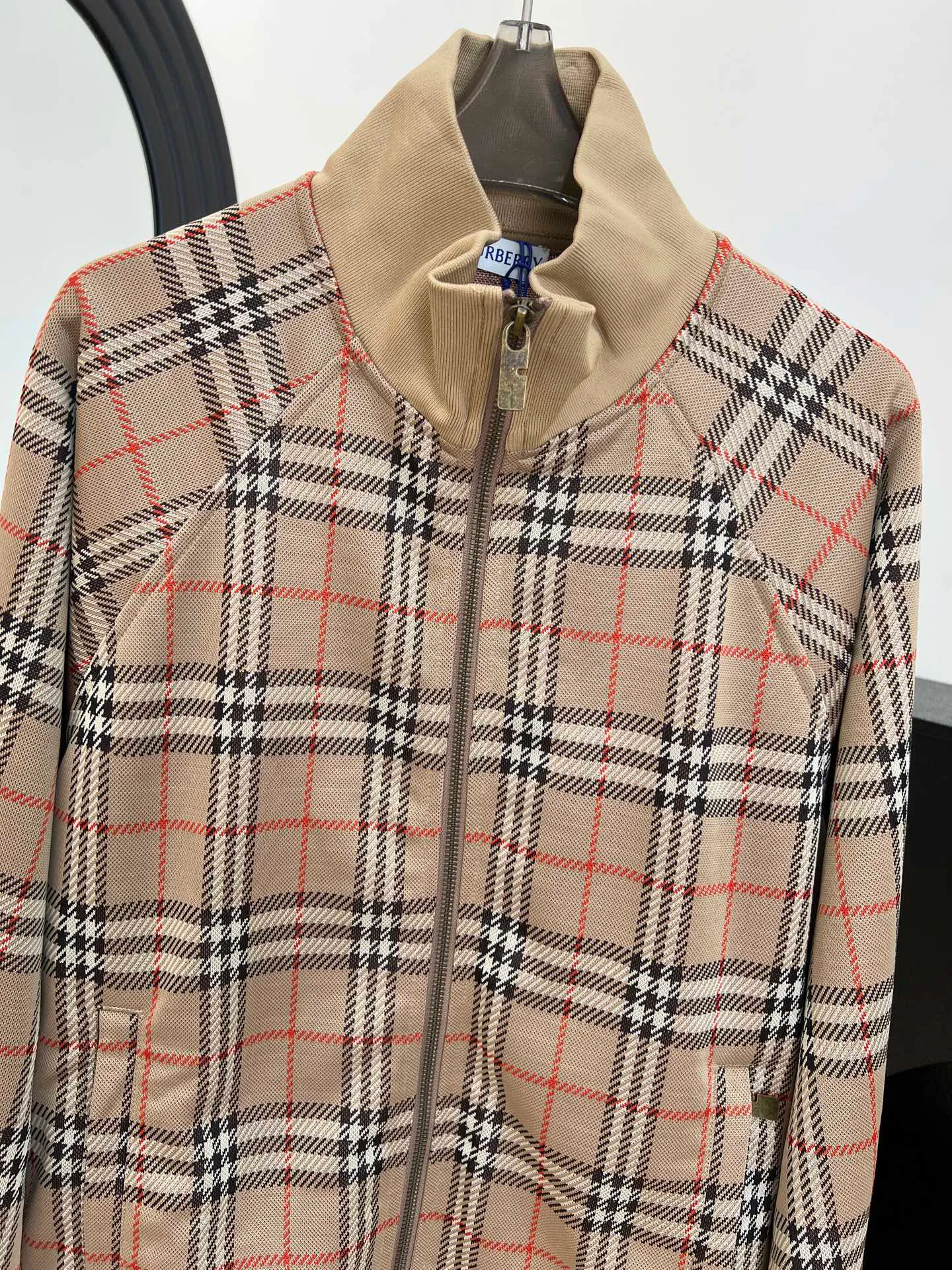 Куртки Мужские Burberry 240212