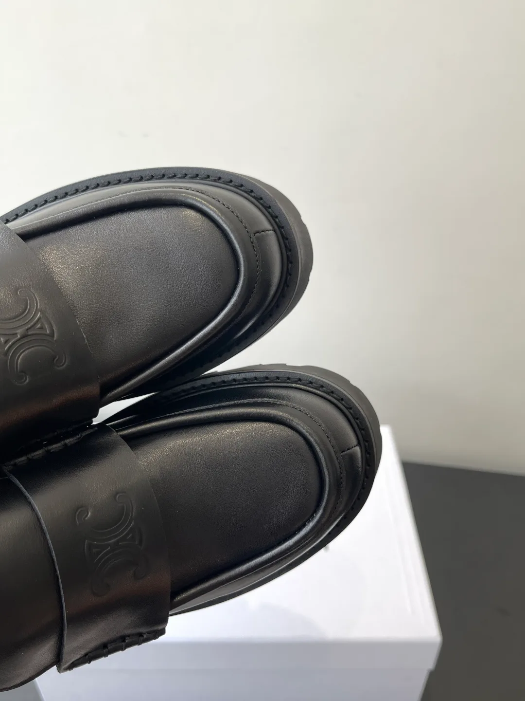 Лоферы И Мокасины Женские Celine 985535