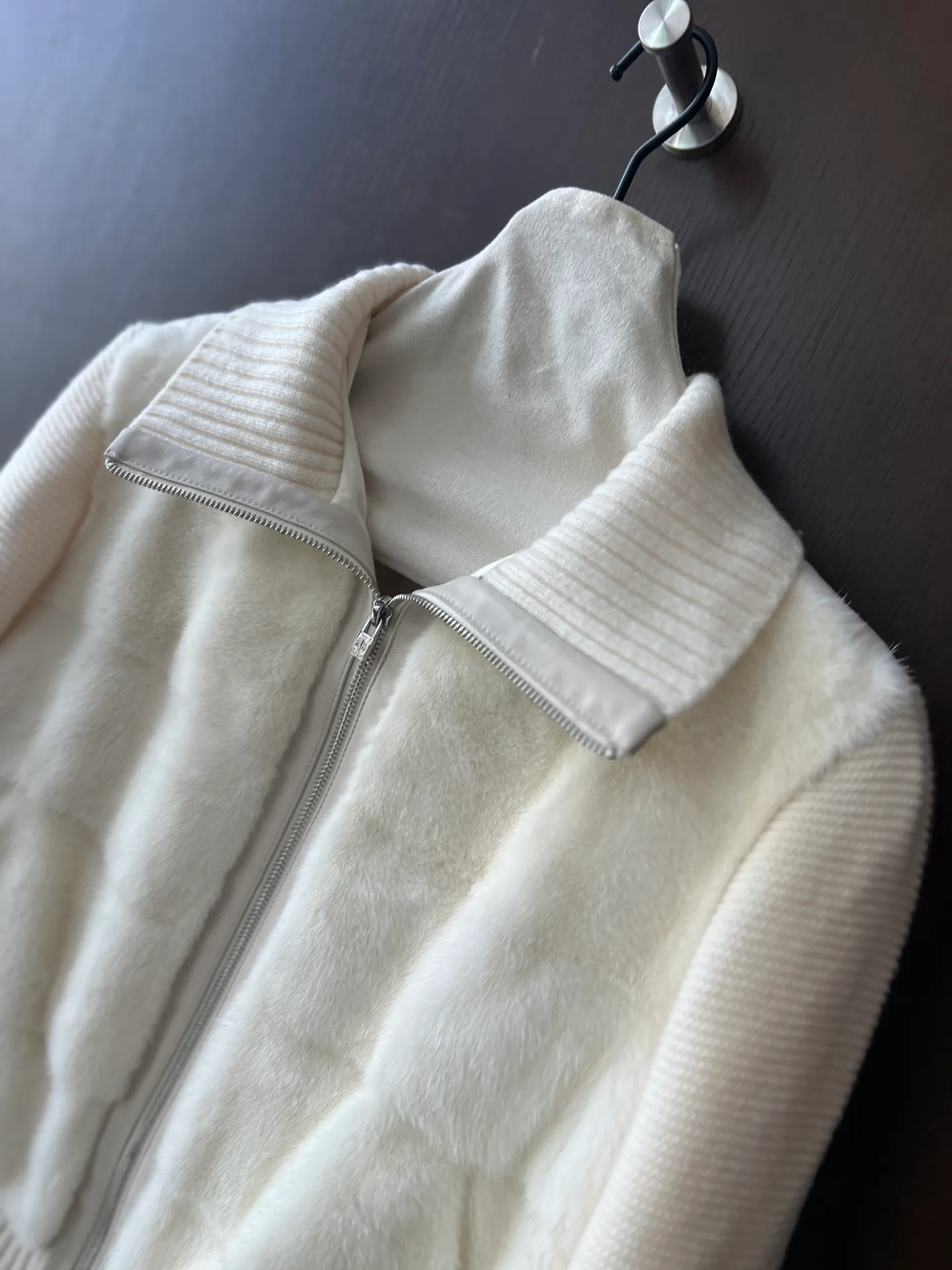 Куртки И Пуховики Женские Loro Piana 18198776