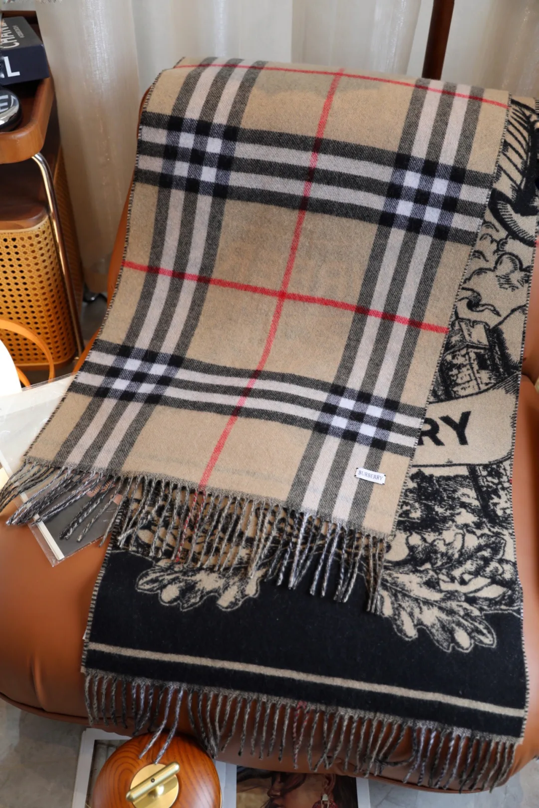 Шарфы Burberry 5049042