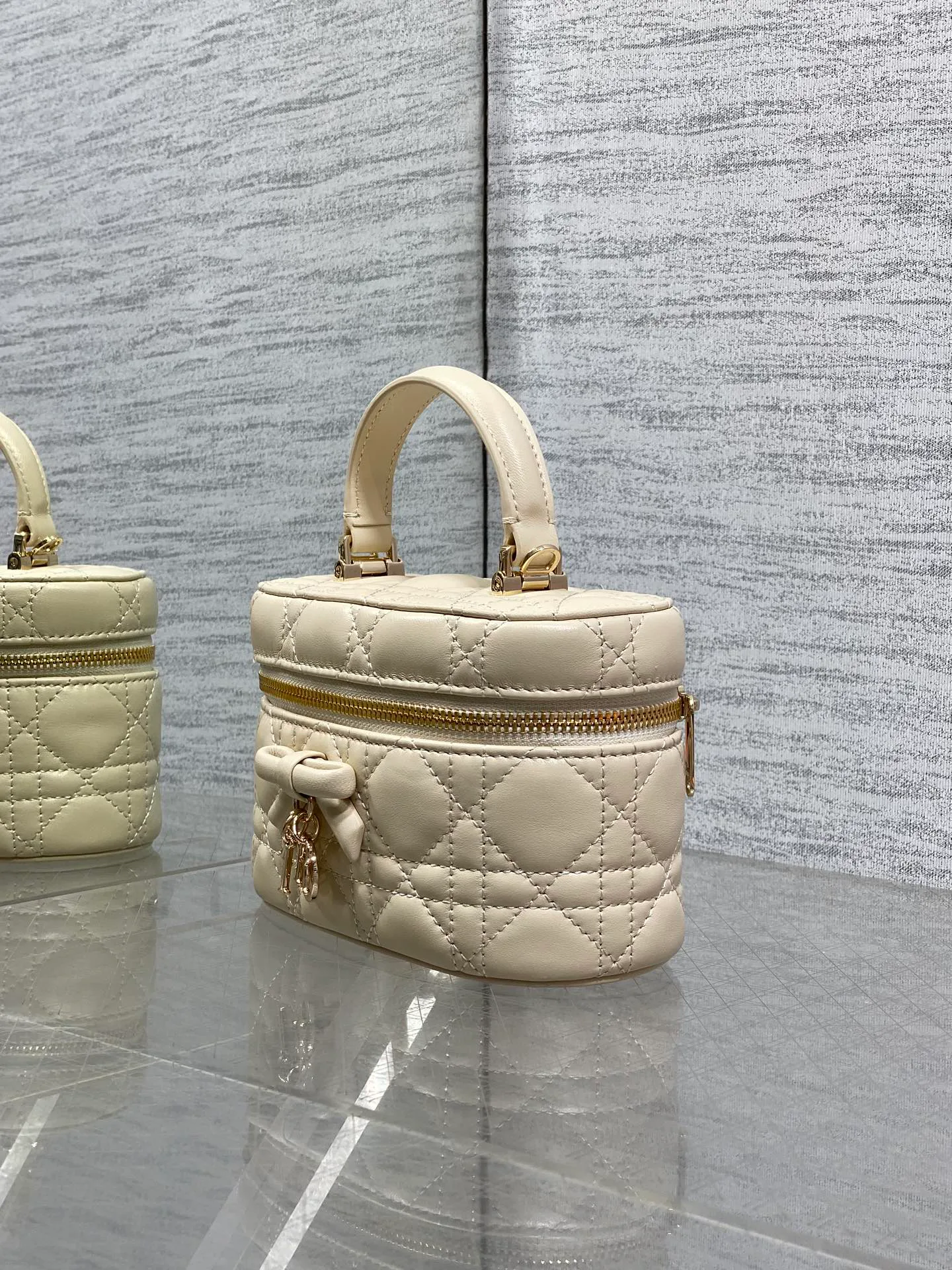 Клатчи Женские Christian Dior 12189463