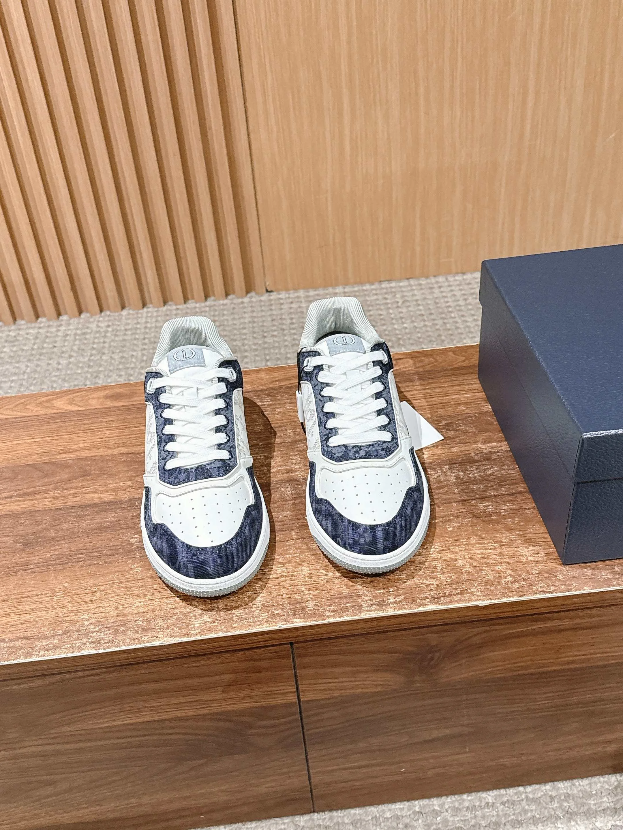 Кроссовки Мужские Christian Dior 4385840