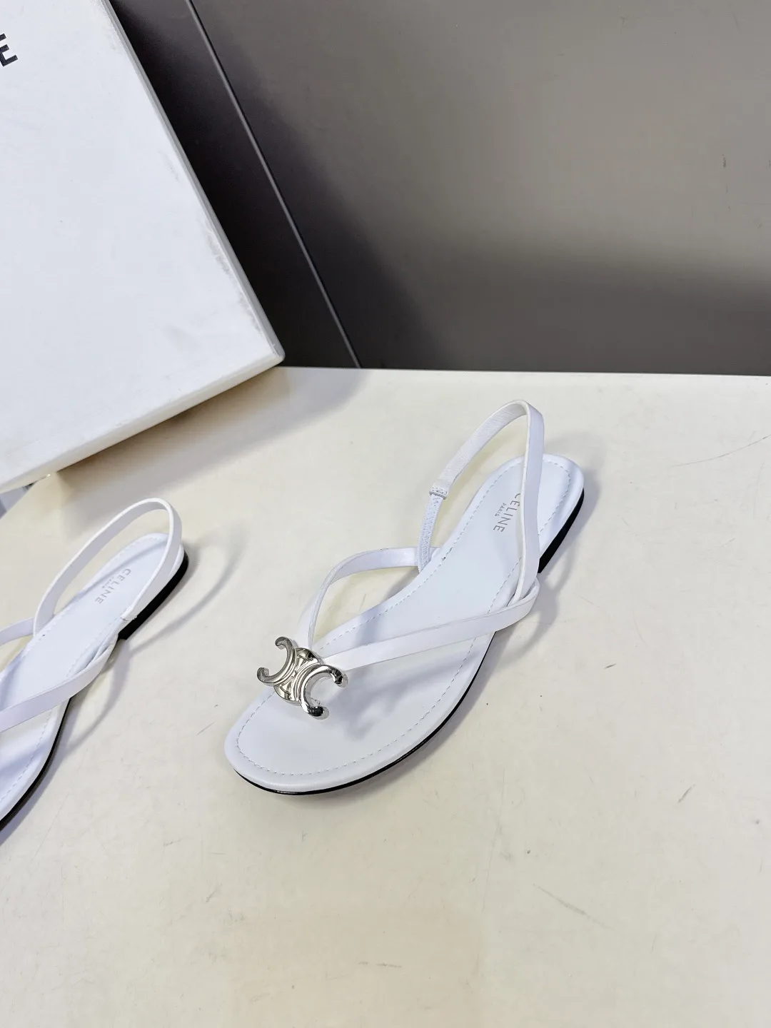 Сандалии Женские Celine 13581710