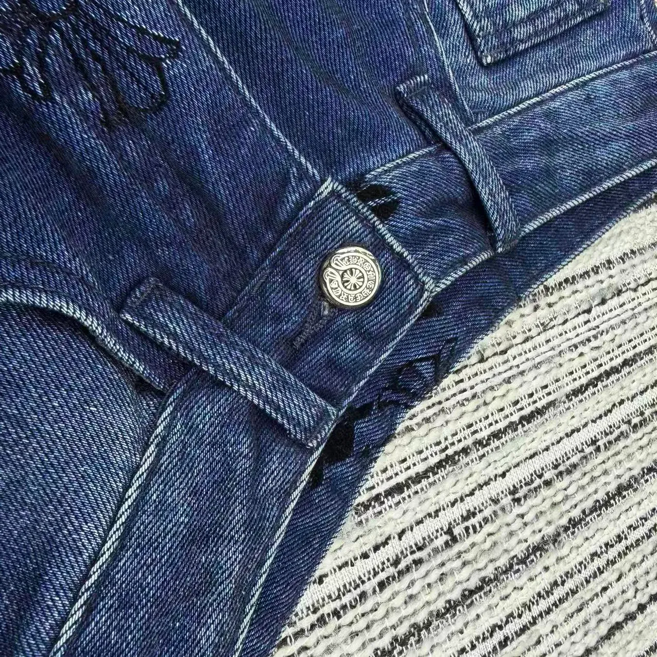 Джинсы Женские Chrome Hearts 335069