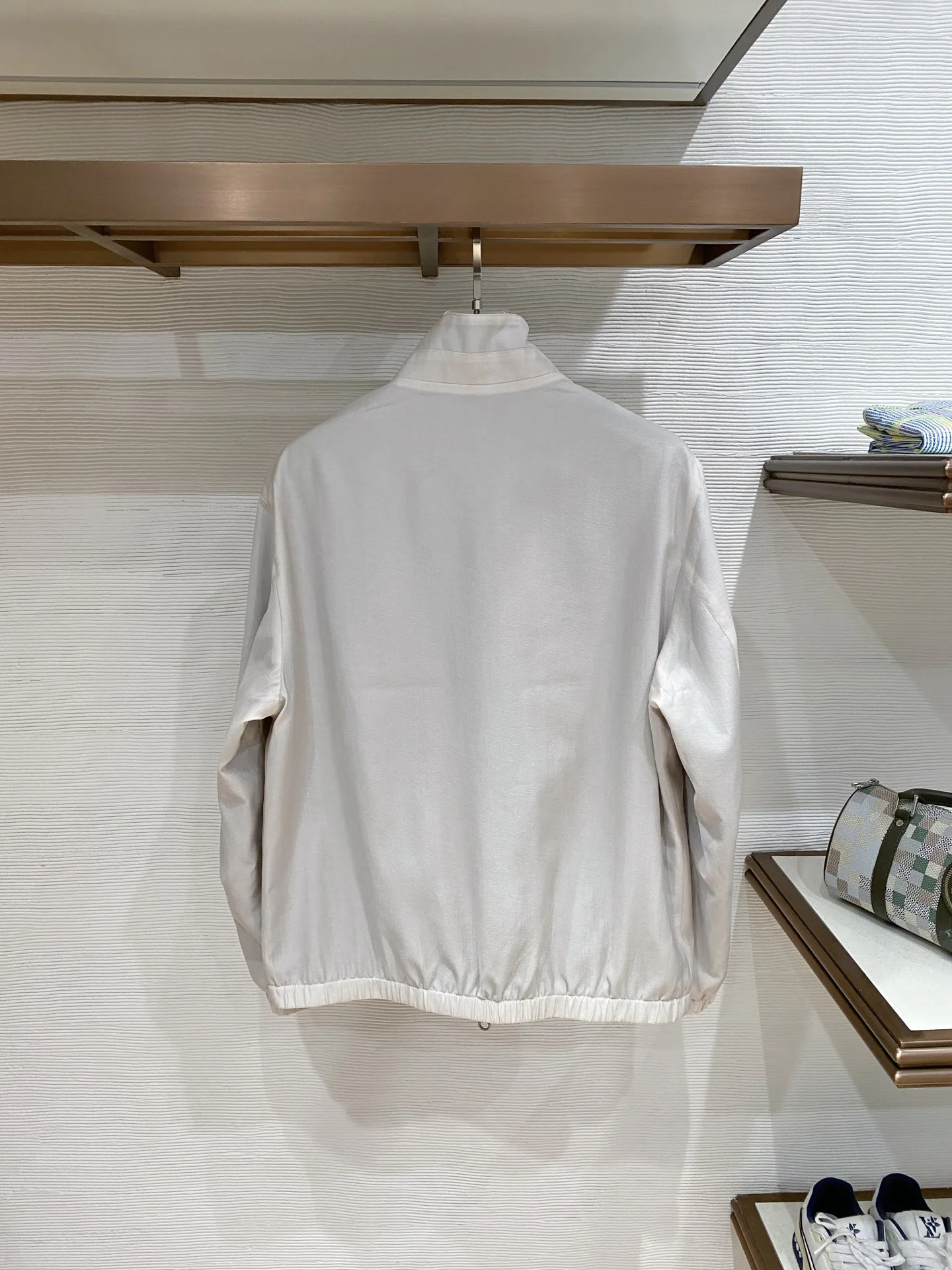 Куртки И Пуховики Мужские Loro Piana 11496564