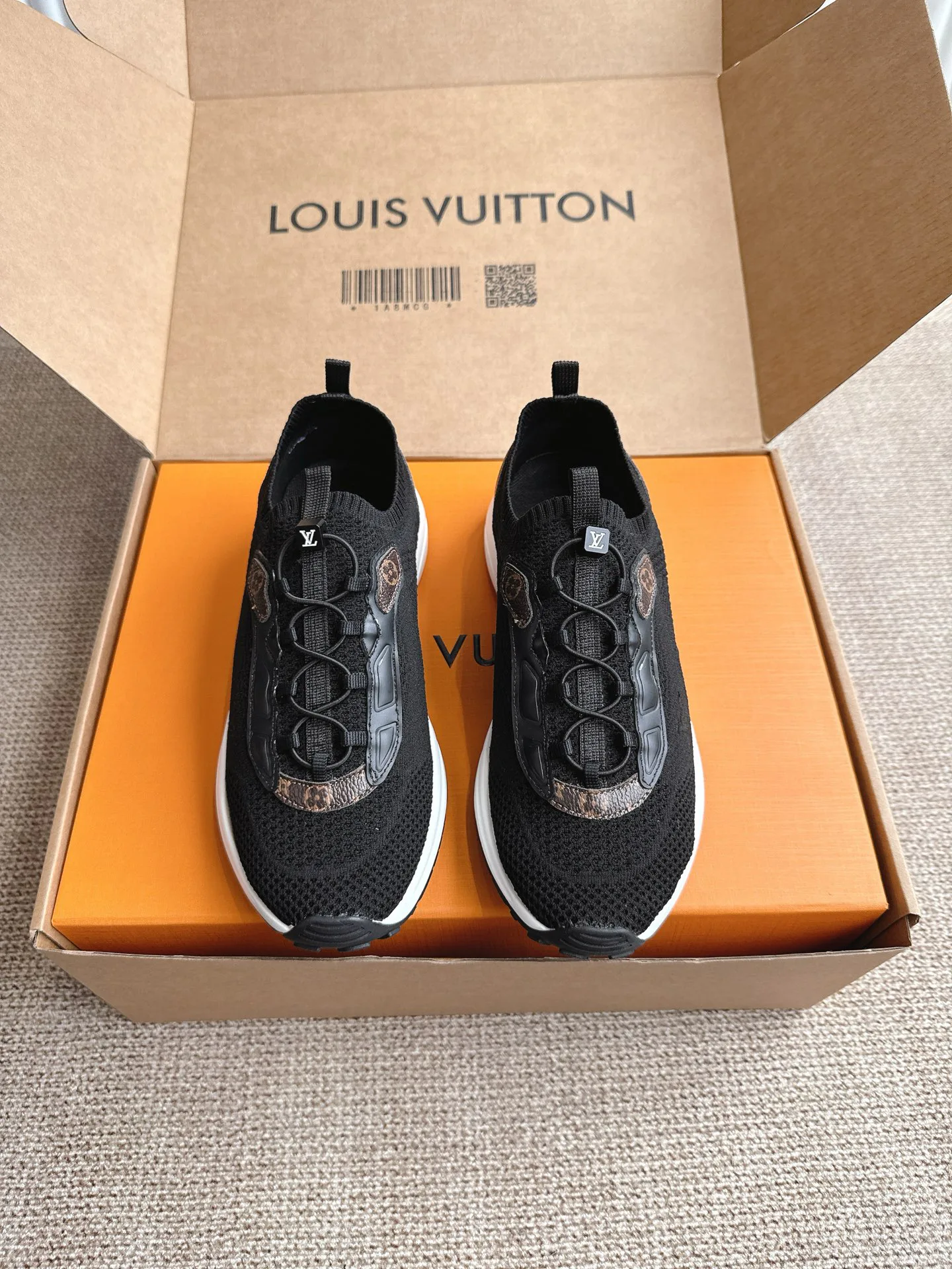Кроссовки Женские Louis Vuitton 402158