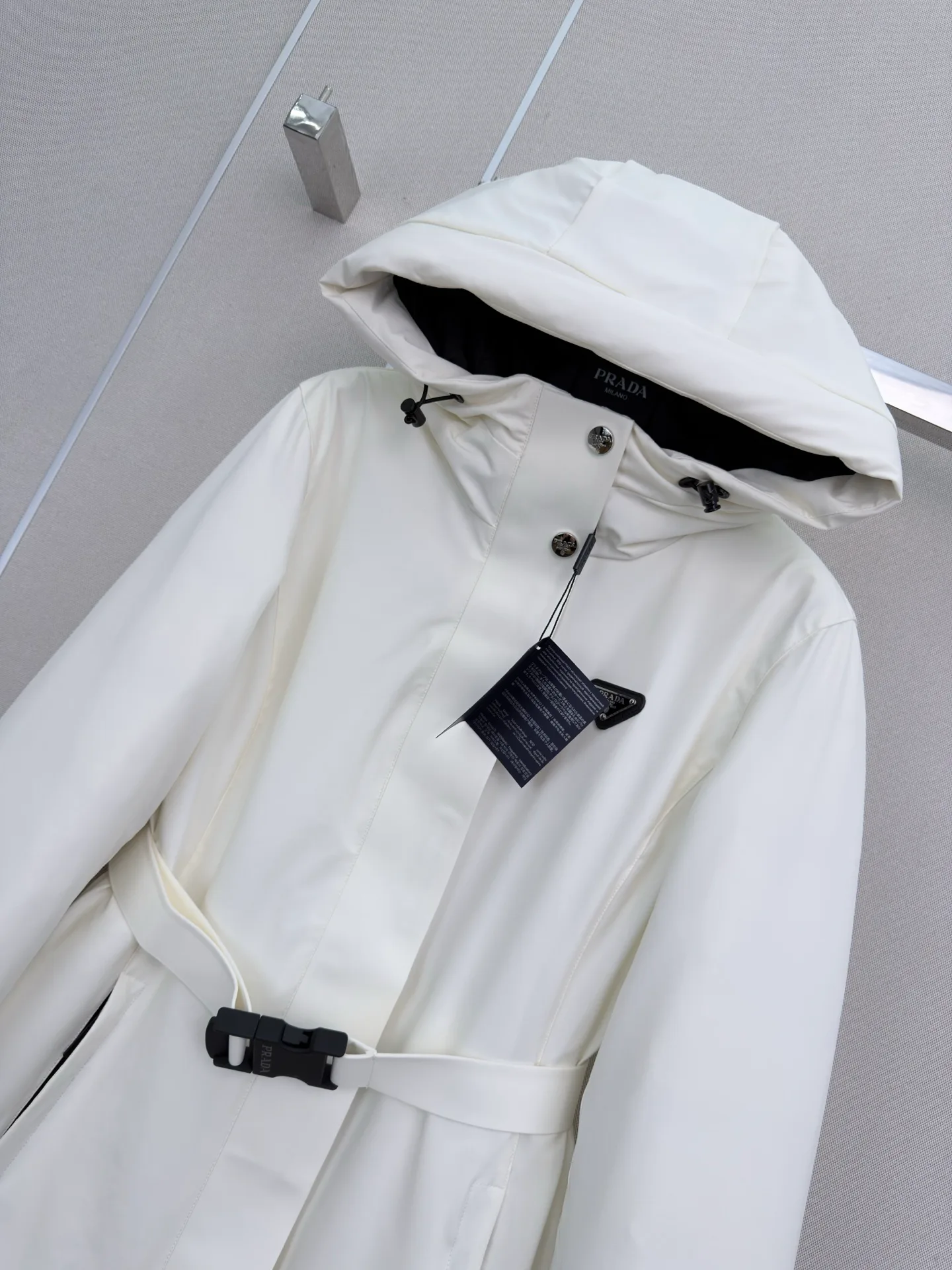 Куртки И Пуховики Женские Prada 19589647