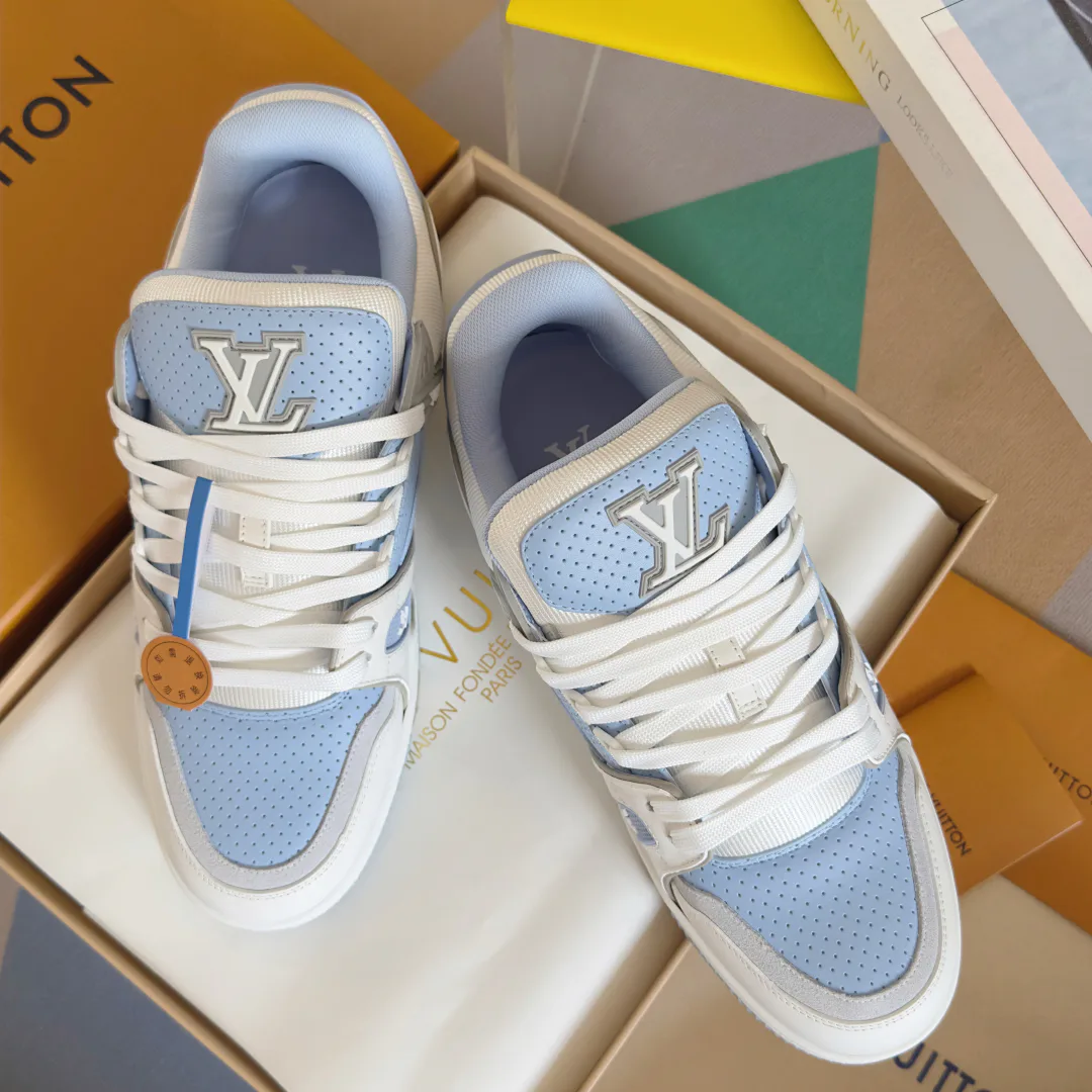 Кроссовки Женские Louis Vuitton 55010