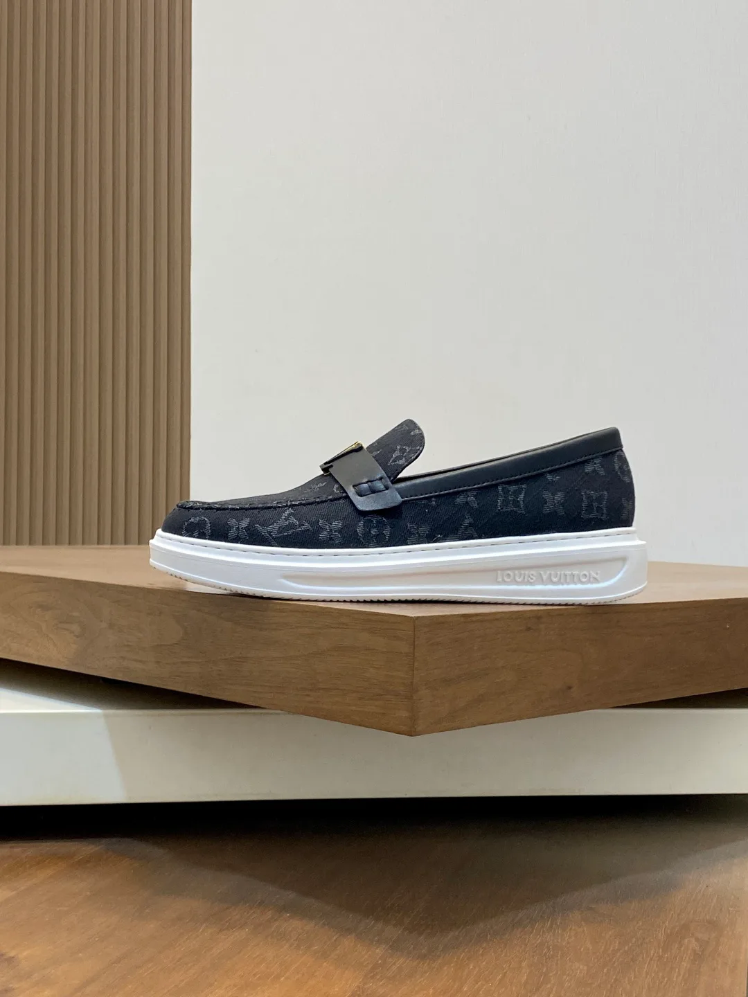 Лоферы Мужские Louis Vuitton 480690