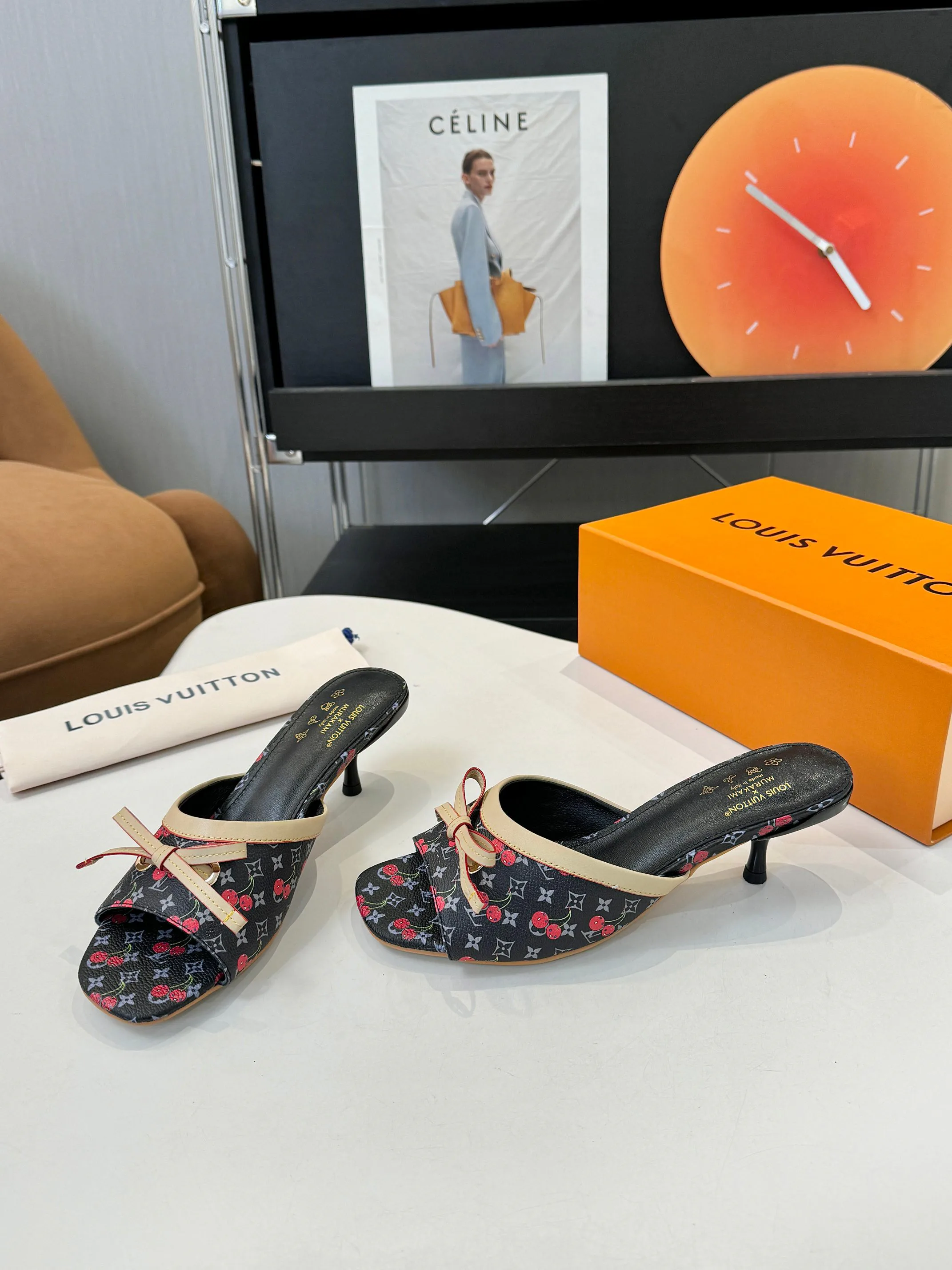 Босоножки Женские Louis Vuitton 11190680