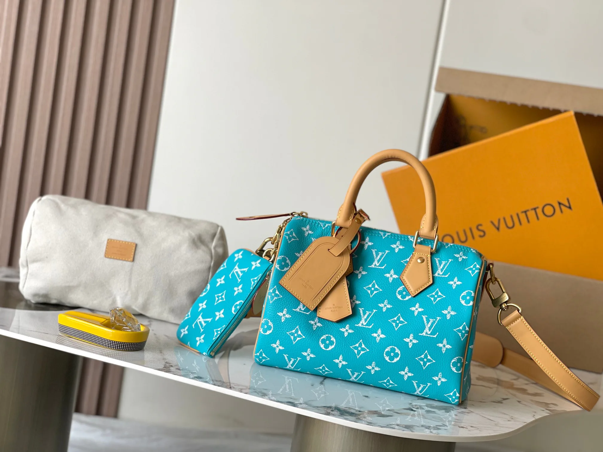 Сумки На Ремне Женские Louis Vuitton 110076