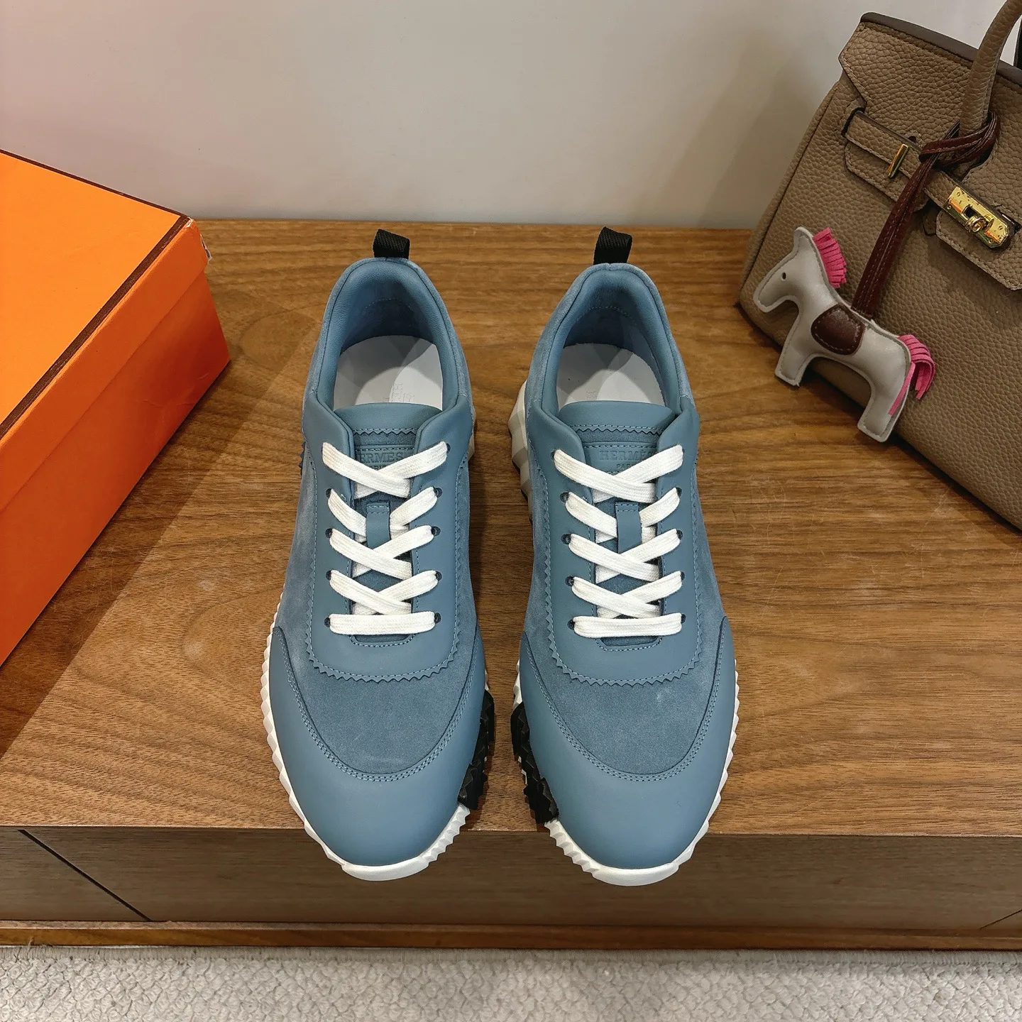 Кроссовки Женские Hermes 9914970