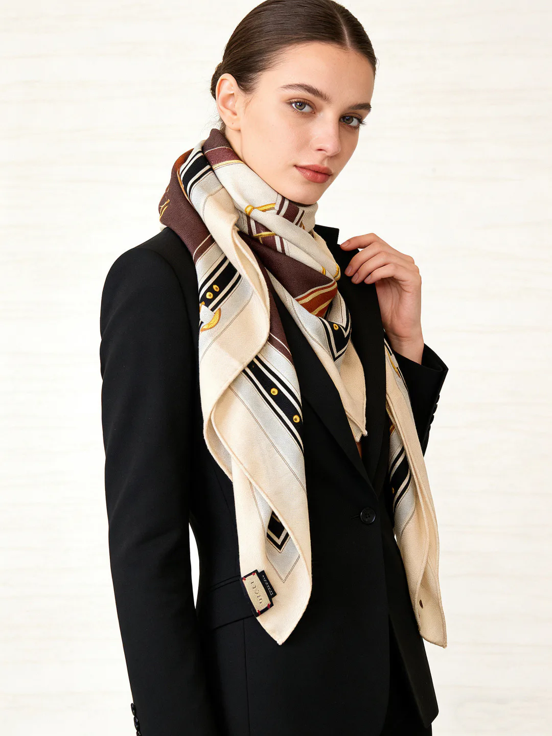 Платки Gucci 1338058