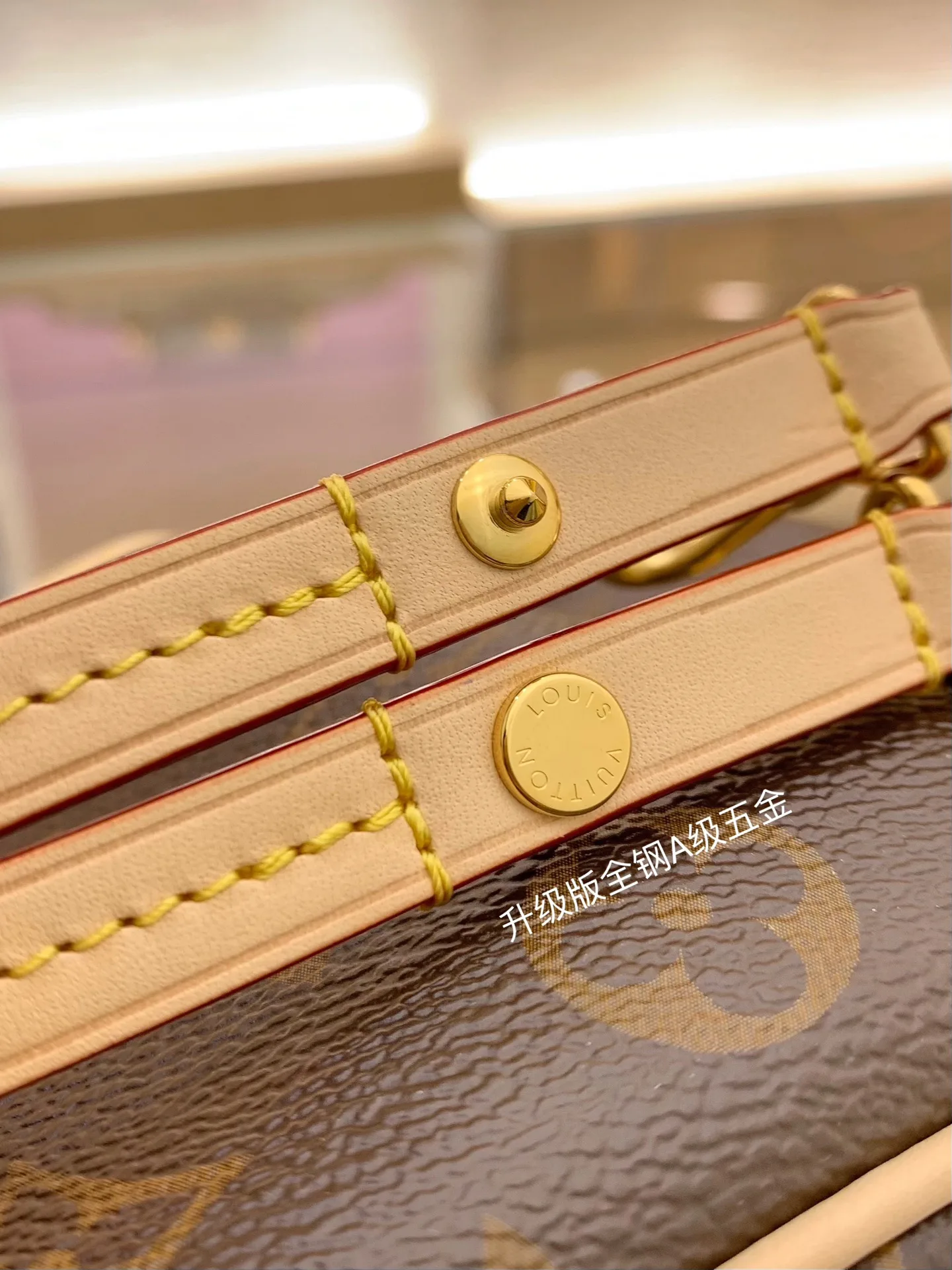 Классические Сумки Женские Louis Vuitton 17303176