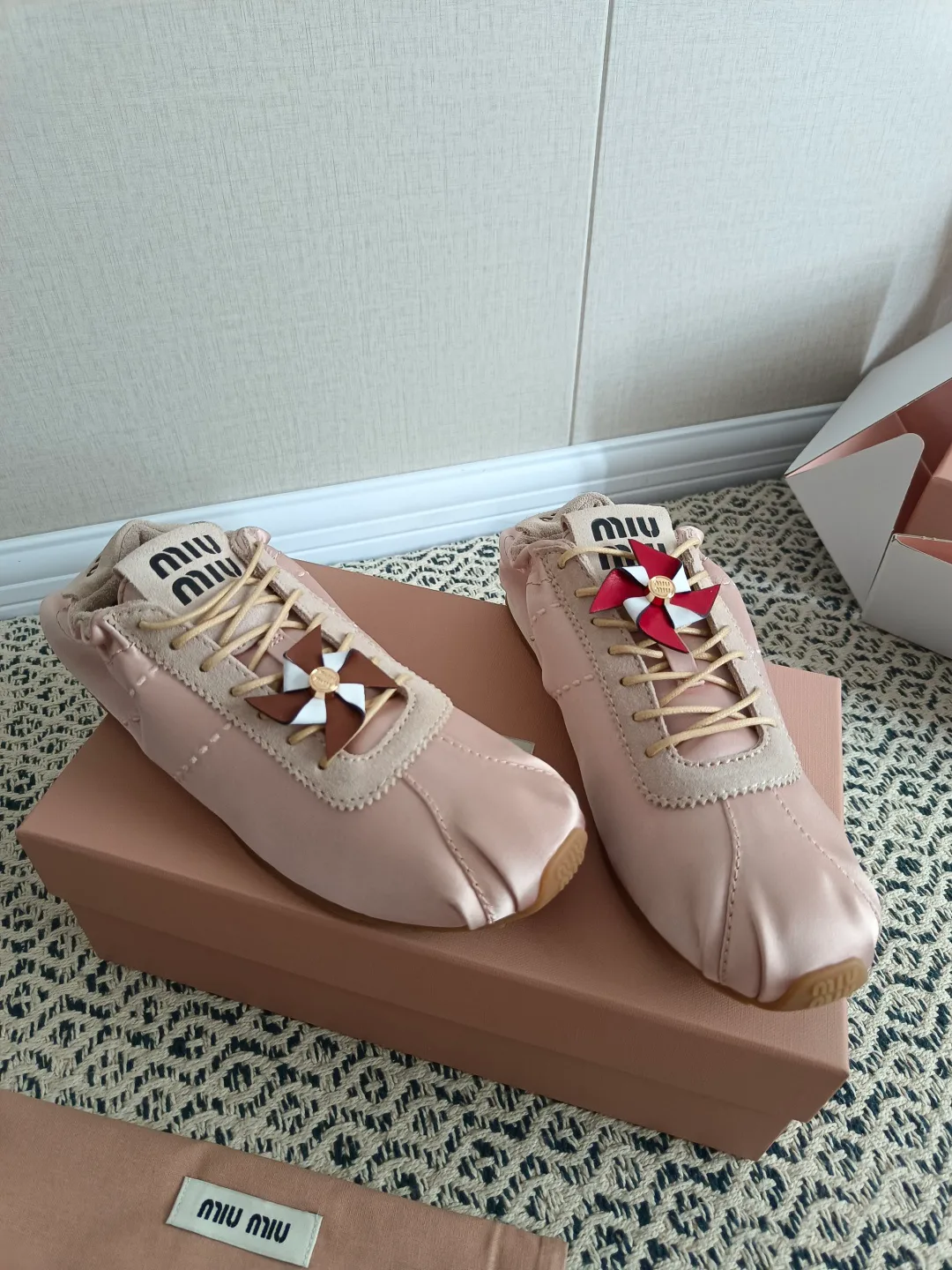 Кроссовки Женские Miu Miu 5075608