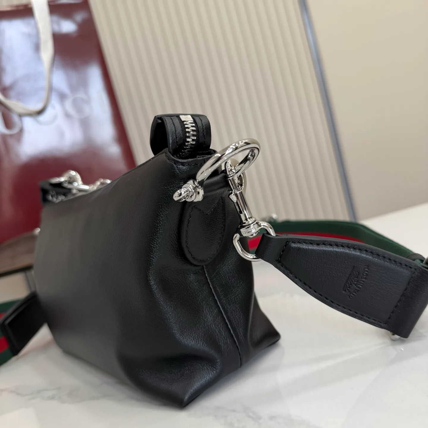 Классические Сумки Женские Gucci 11704048
