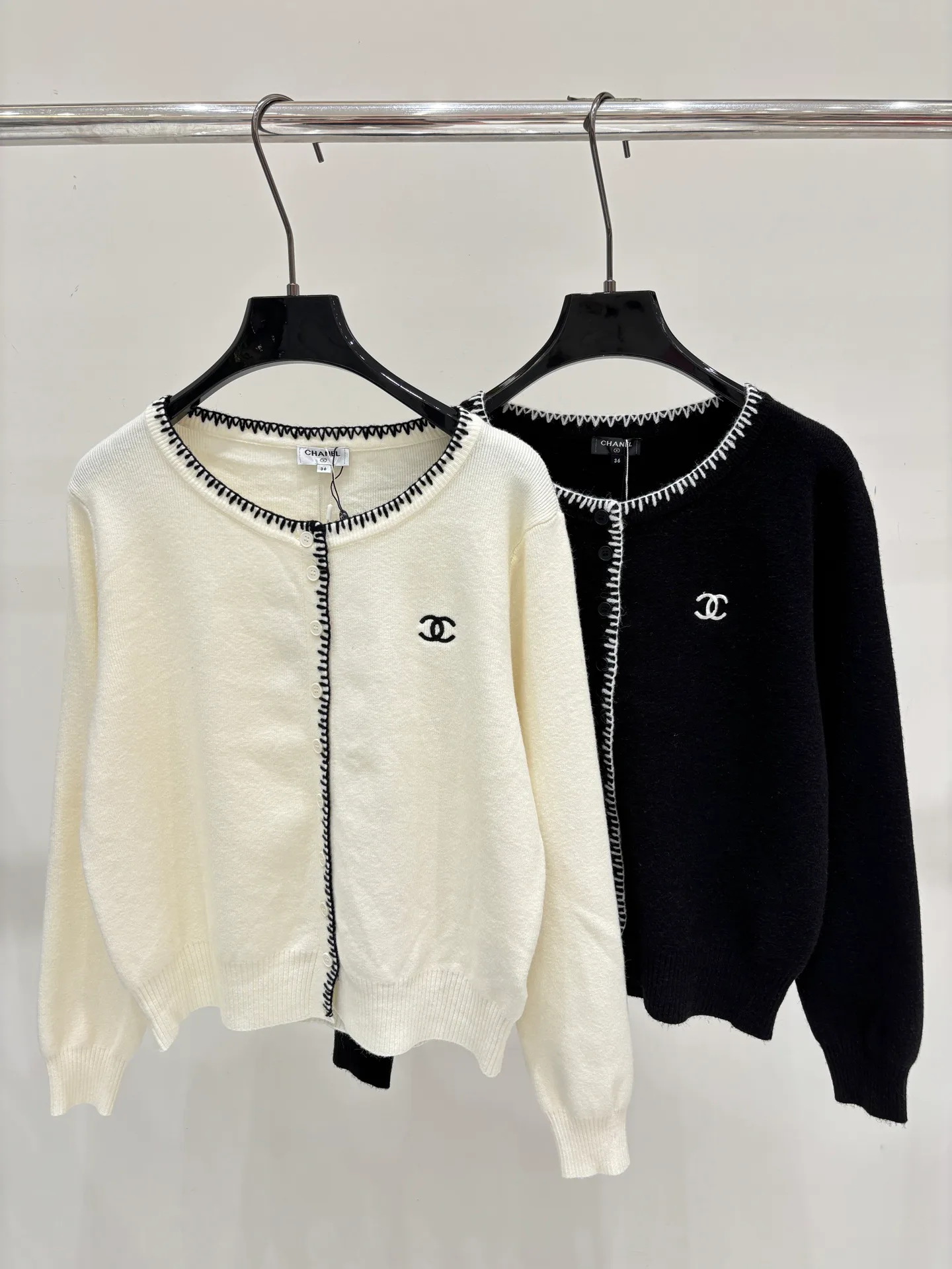 Джемперы И Свитеры Женские Chanel 18138032
